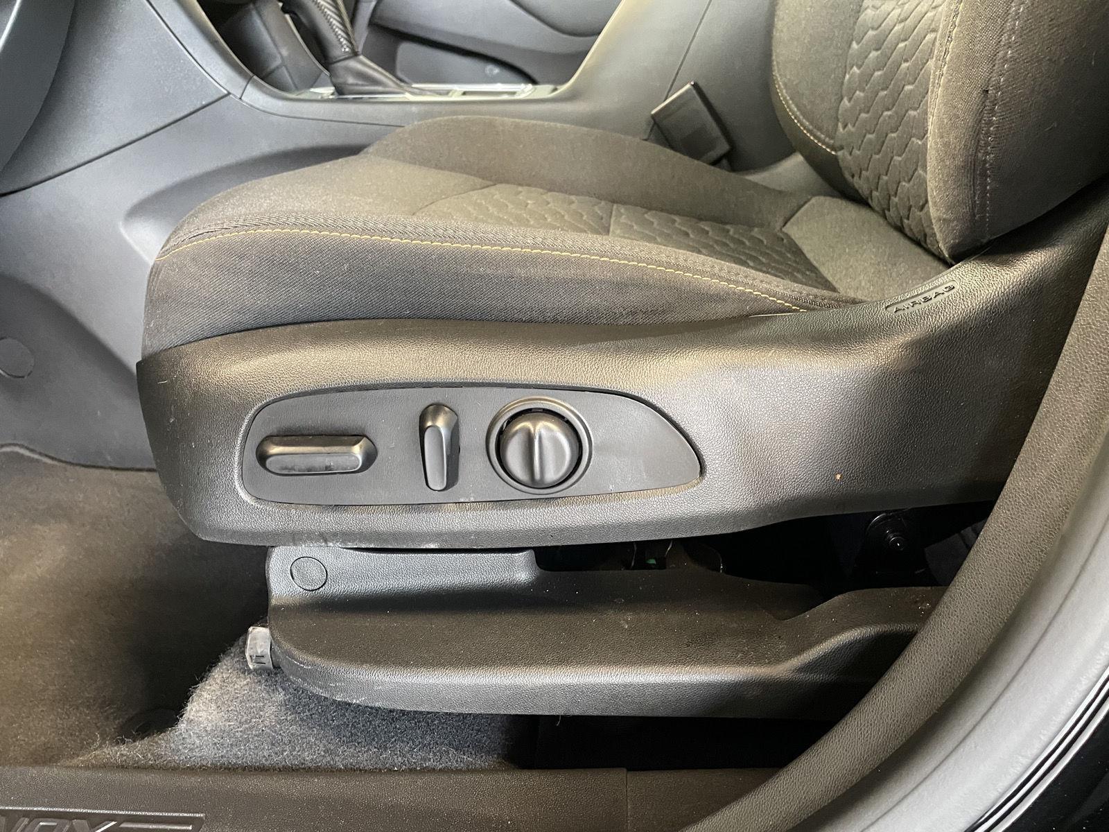 Pre-Owned 2021 Chevrolet Equinox for sale in St. Joseph MO