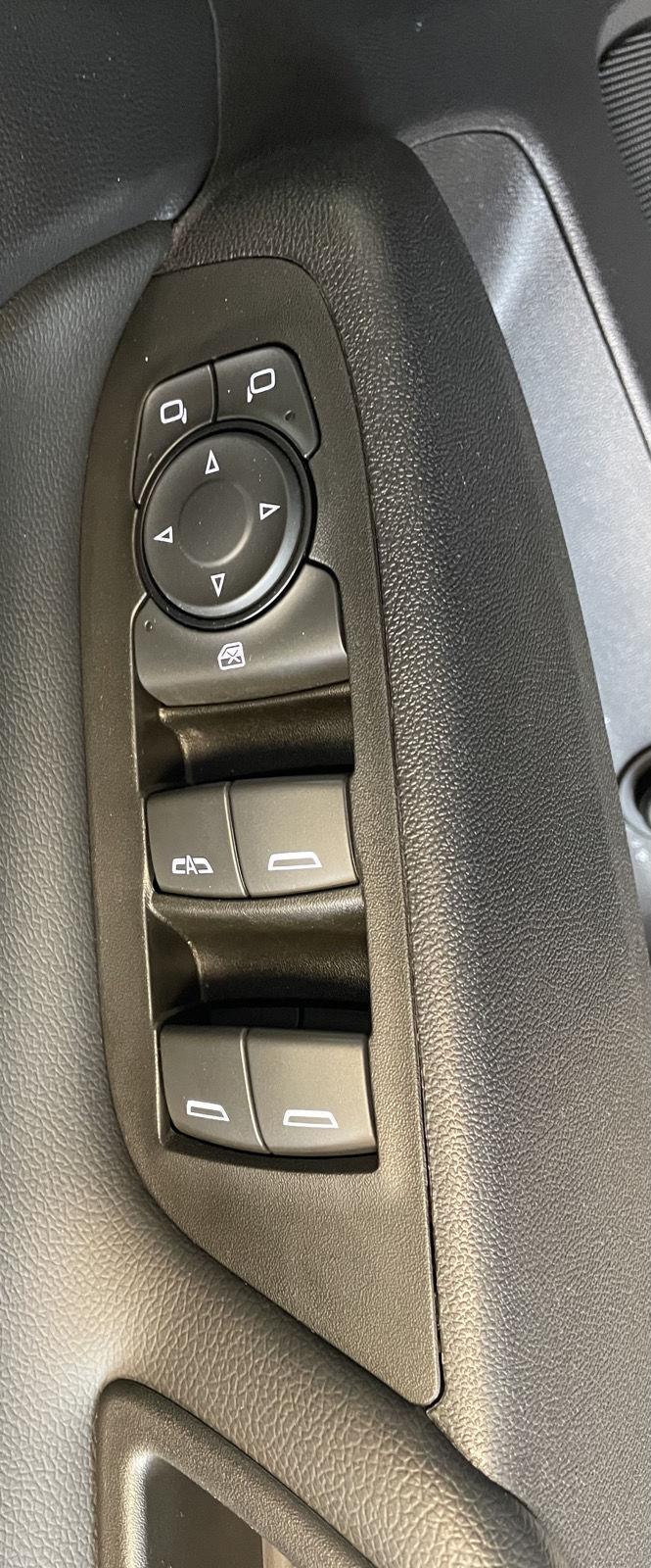 Pre-Owned 2021 Chevrolet Equinox for sale in St. Joseph MO