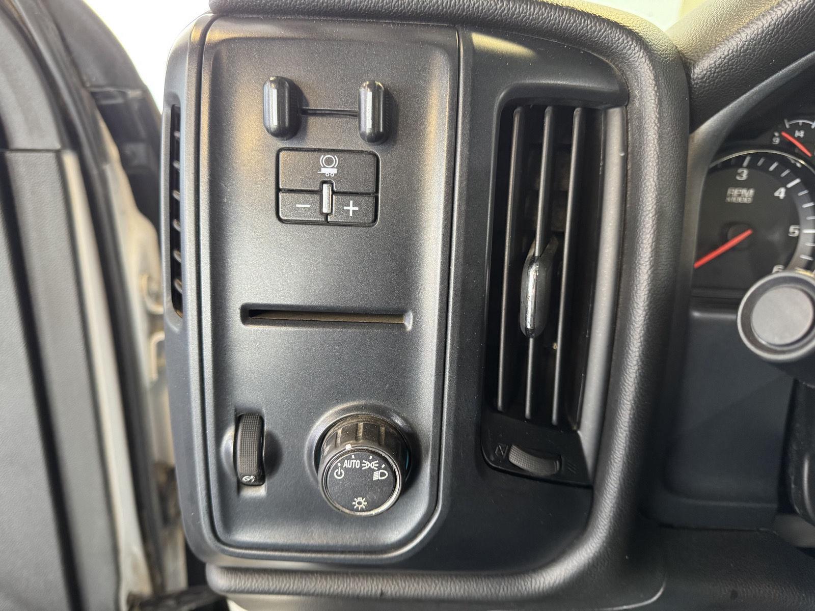 Used 2018 Chevrolet Silverado 2500HD for sale in St. Joseph MO