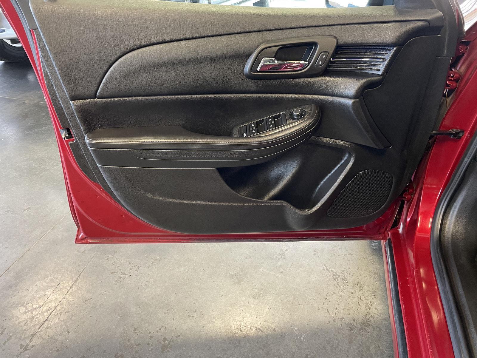 Used 2014 Chevrolet Malibu for sale in St. Joseph MO