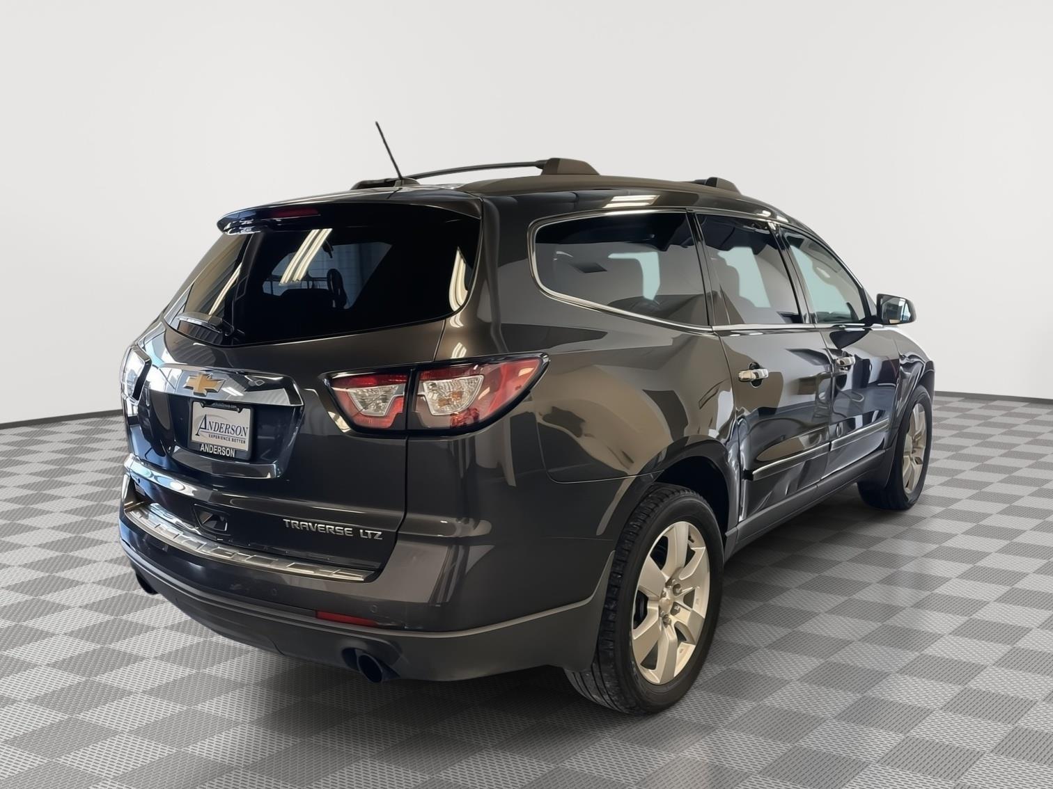 Used 2013 Chevrolet Traverse for sale in St. Joseph MO