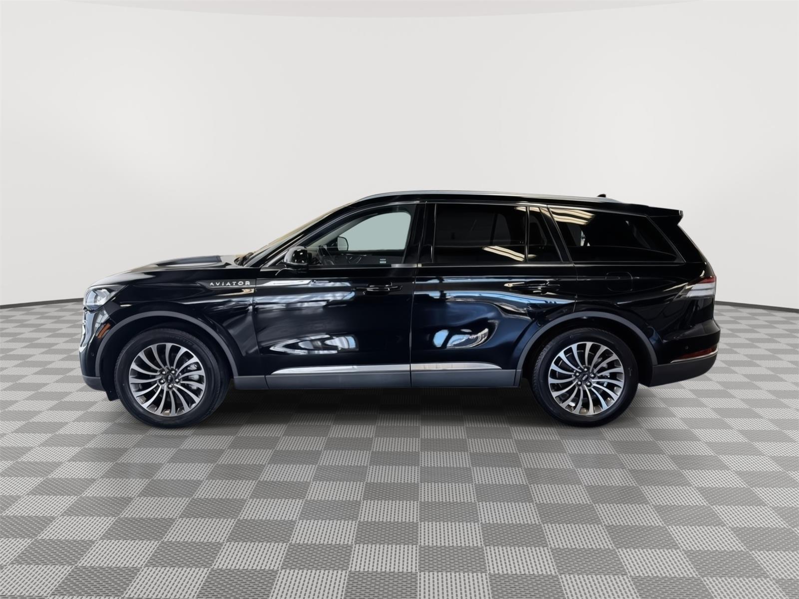 Pre-Owned 2020 Lincoln Aviator for sale in St. Joseph MO