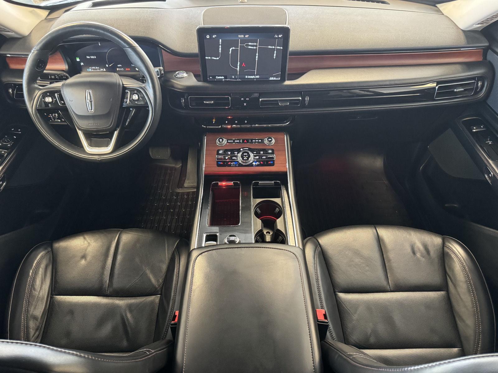 Pre-Owned 2020 Lincoln Aviator for sale in St. Joseph MO