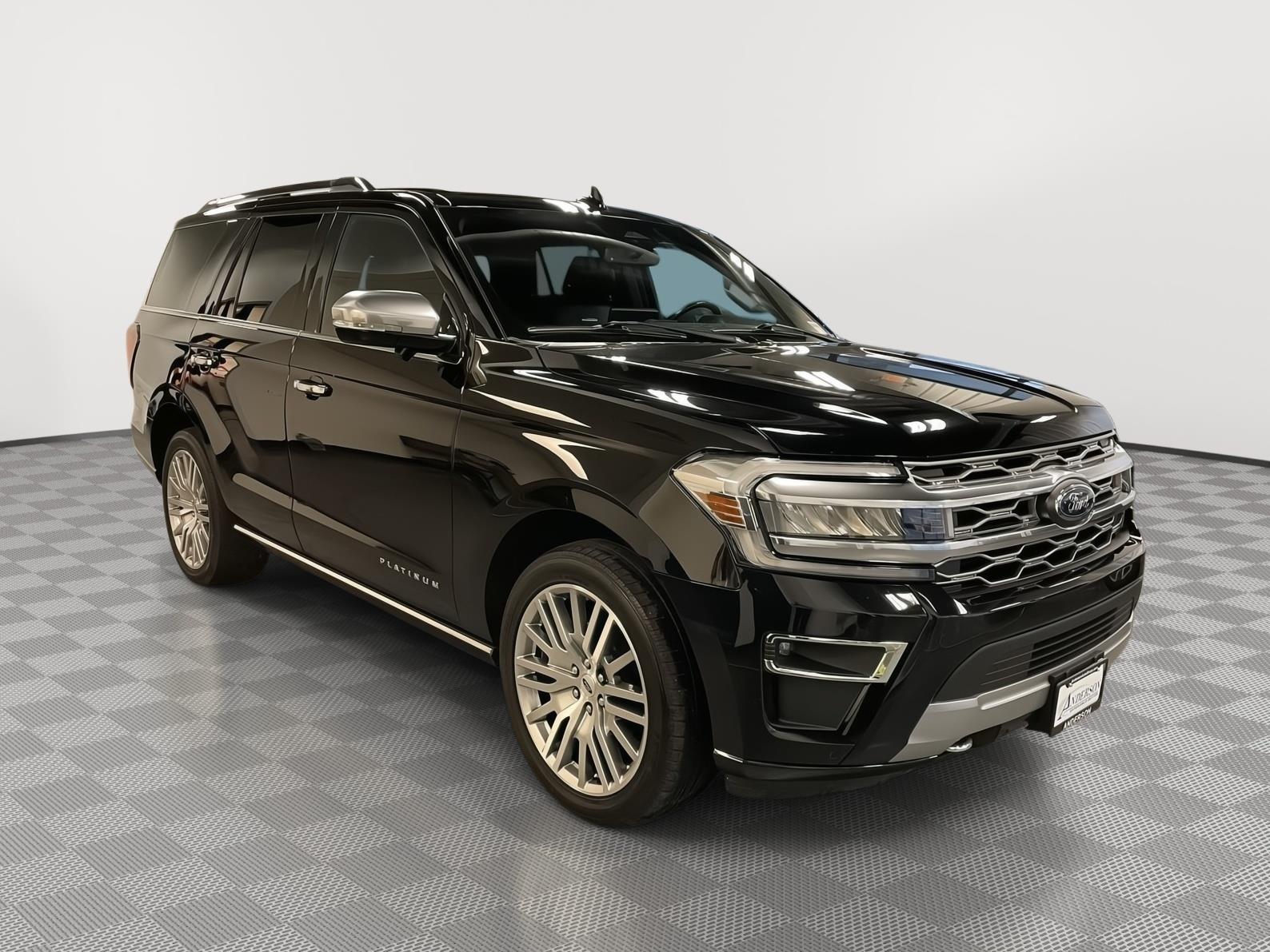 Pre-Owned 2023 Ford Expedition for sale in St. Joseph MO