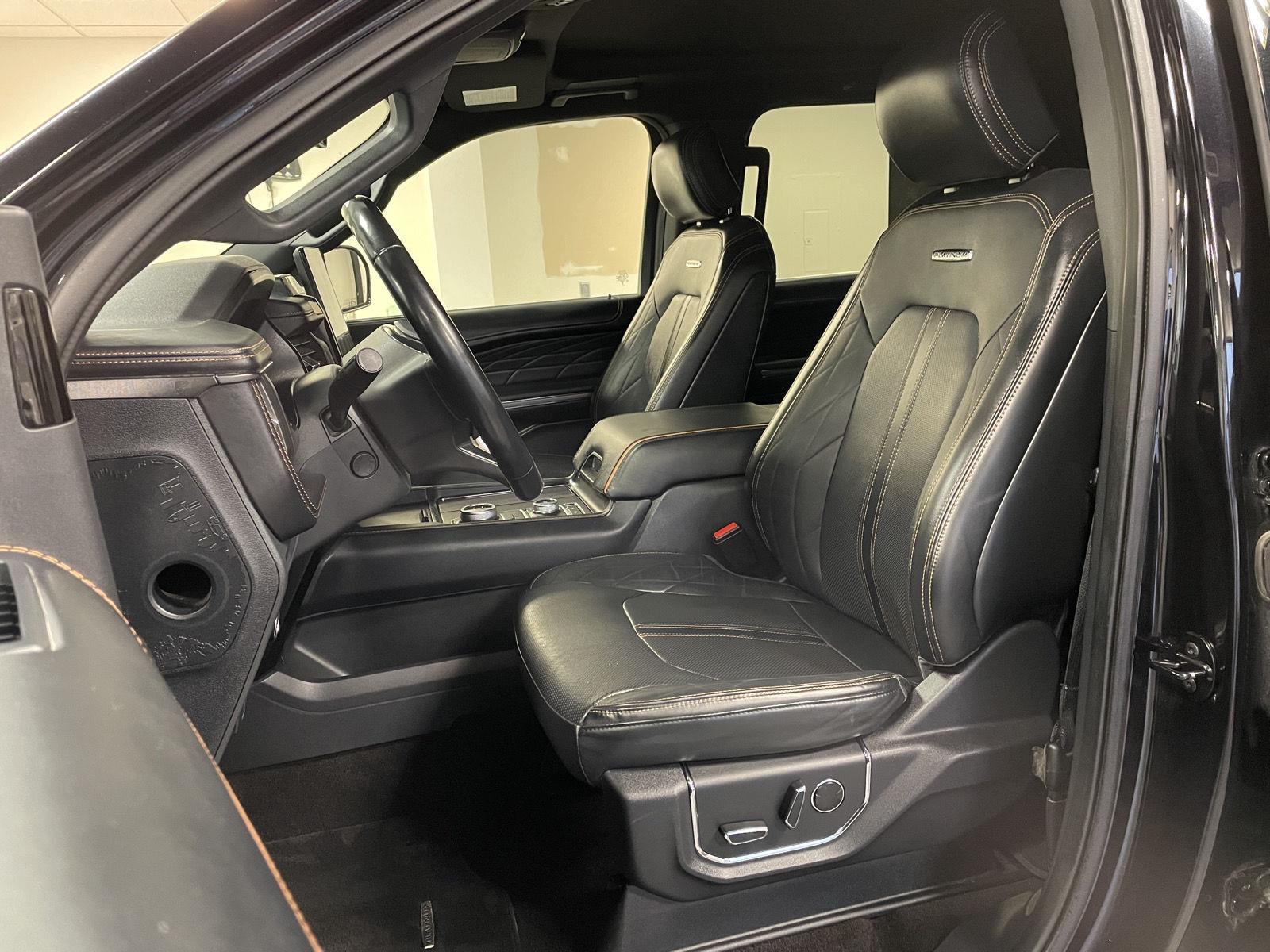 Pre-Owned 2023 Ford Expedition for sale in St. Joseph MO