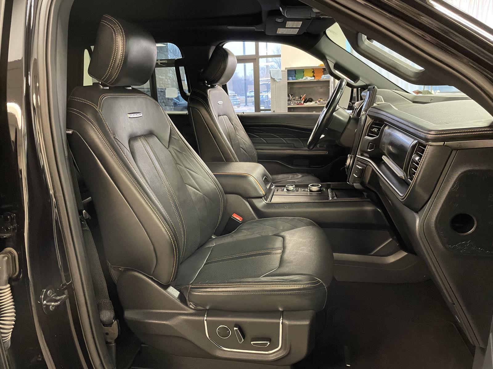 Pre-Owned 2023 Ford Expedition for sale in St. Joseph MO