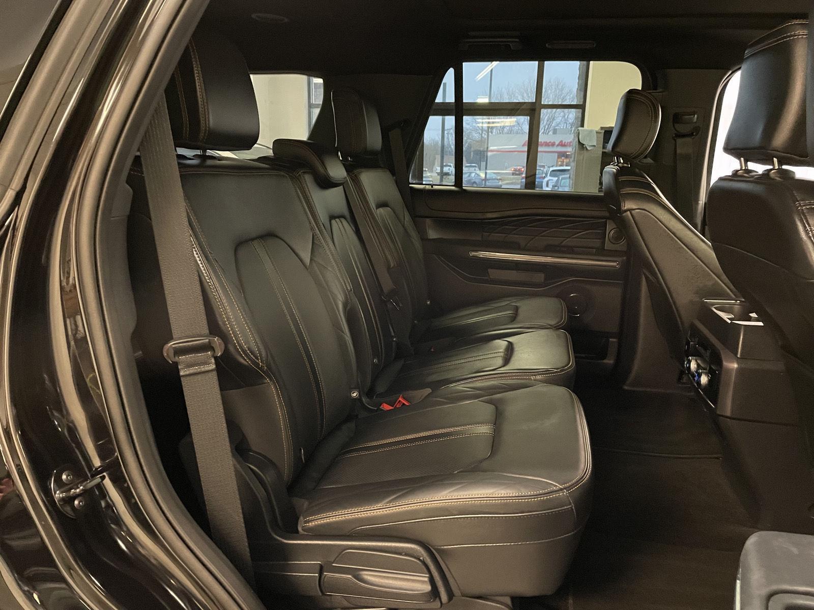 Pre-Owned 2023 Ford Expedition for sale in St. Joseph MO