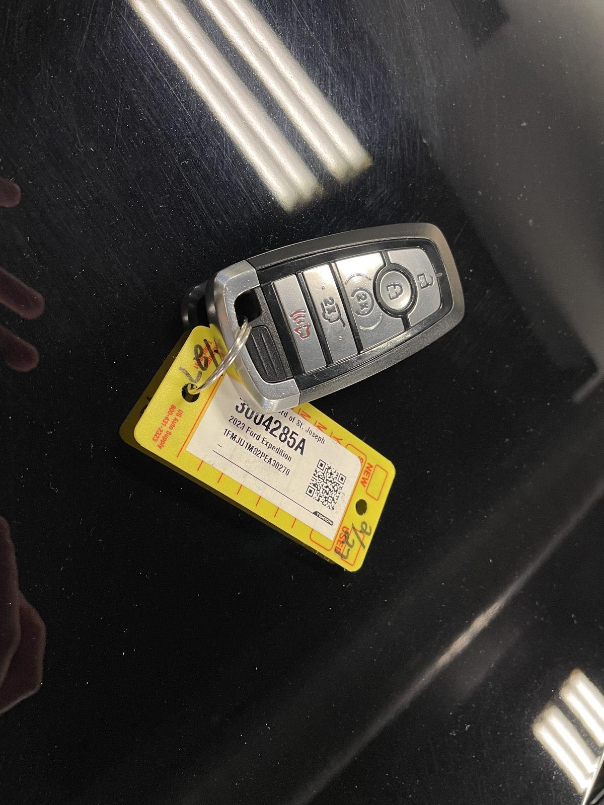 Pre-Owned 2023 Ford Expedition for sale in St. Joseph MO