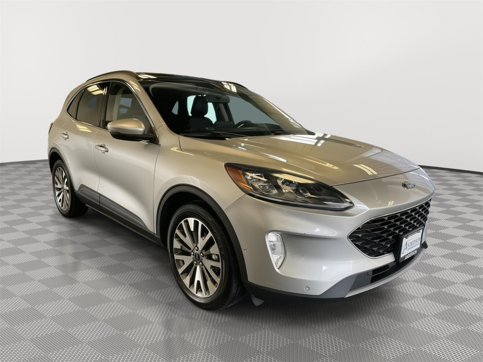 Pre-Owned 2020 Ford Escape Hybrid for sale in St. Joseph MO
