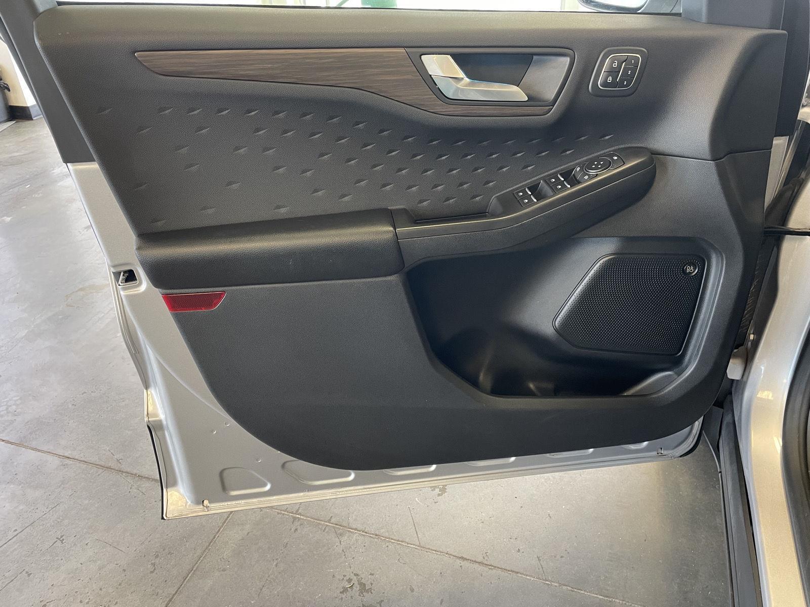 Pre-Owned 2020 Ford Escape Hybrid for sale in St. Joseph MO