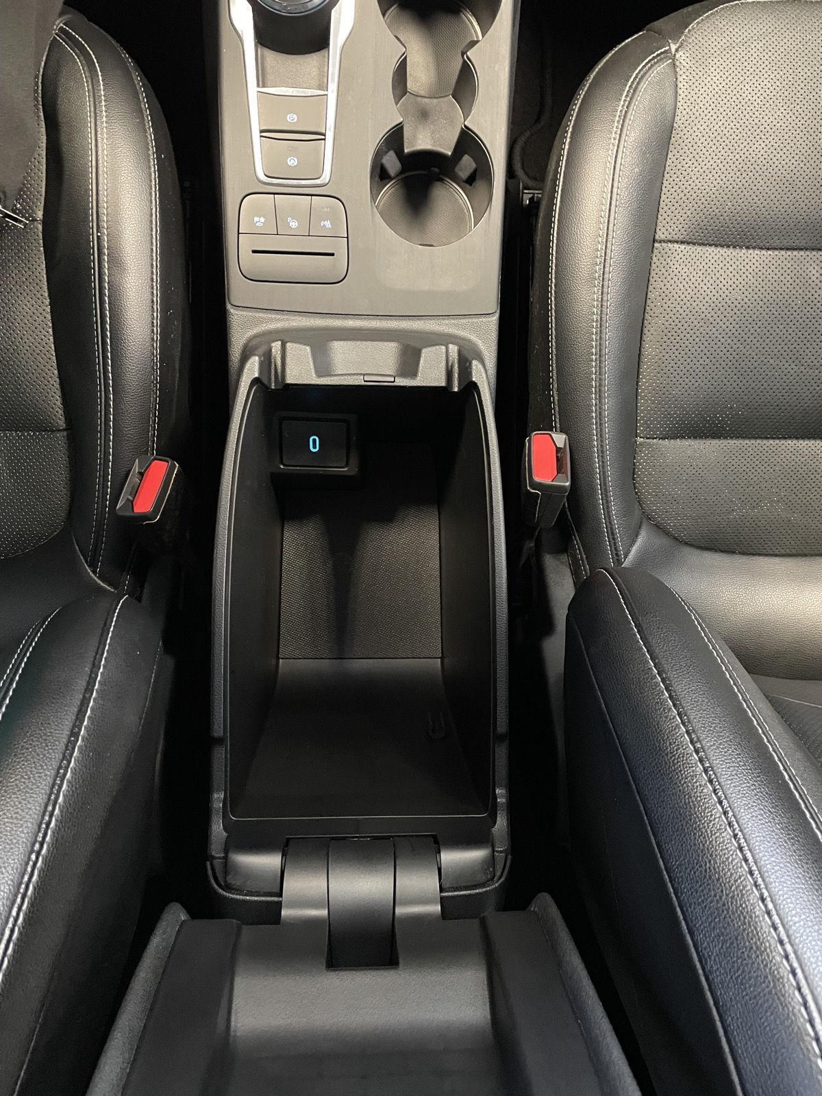 Pre-Owned 2020 Ford Escape Hybrid for sale in St. Joseph MO