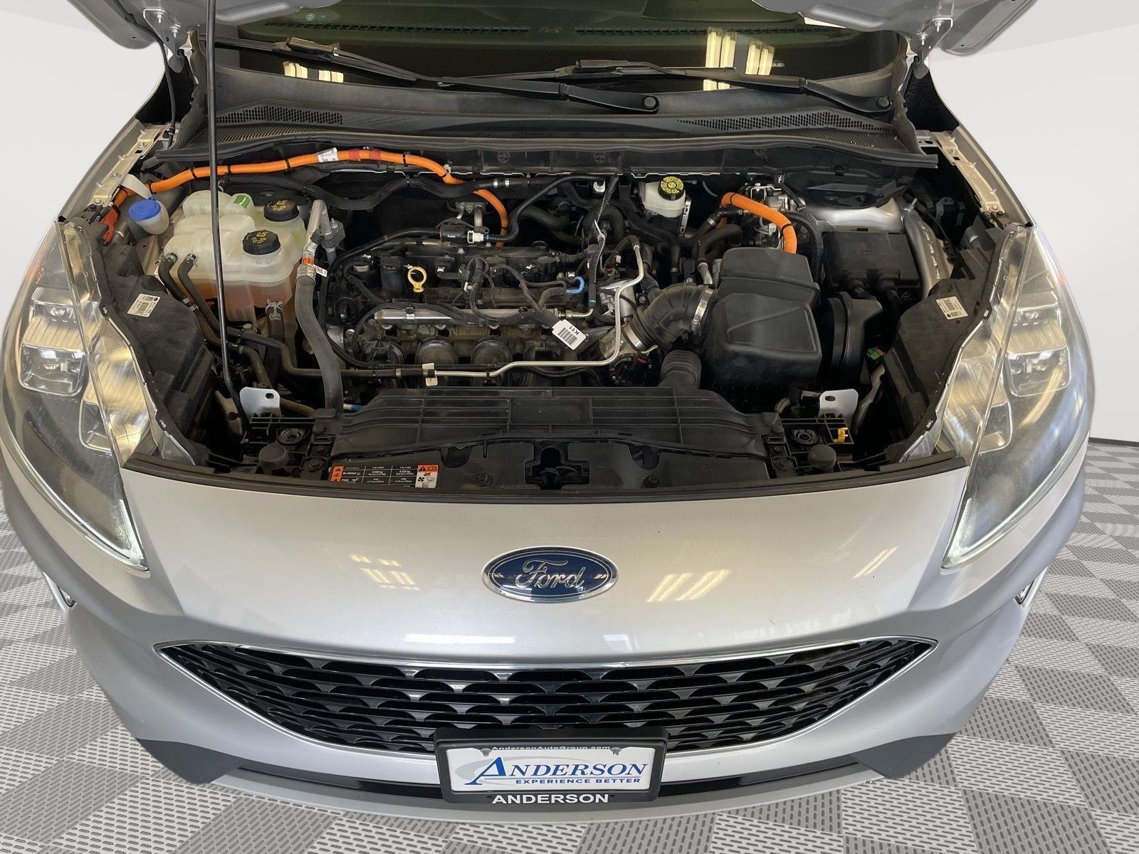 Pre-Owned 2020 Ford Escape Hybrid for sale in St. Joseph MO