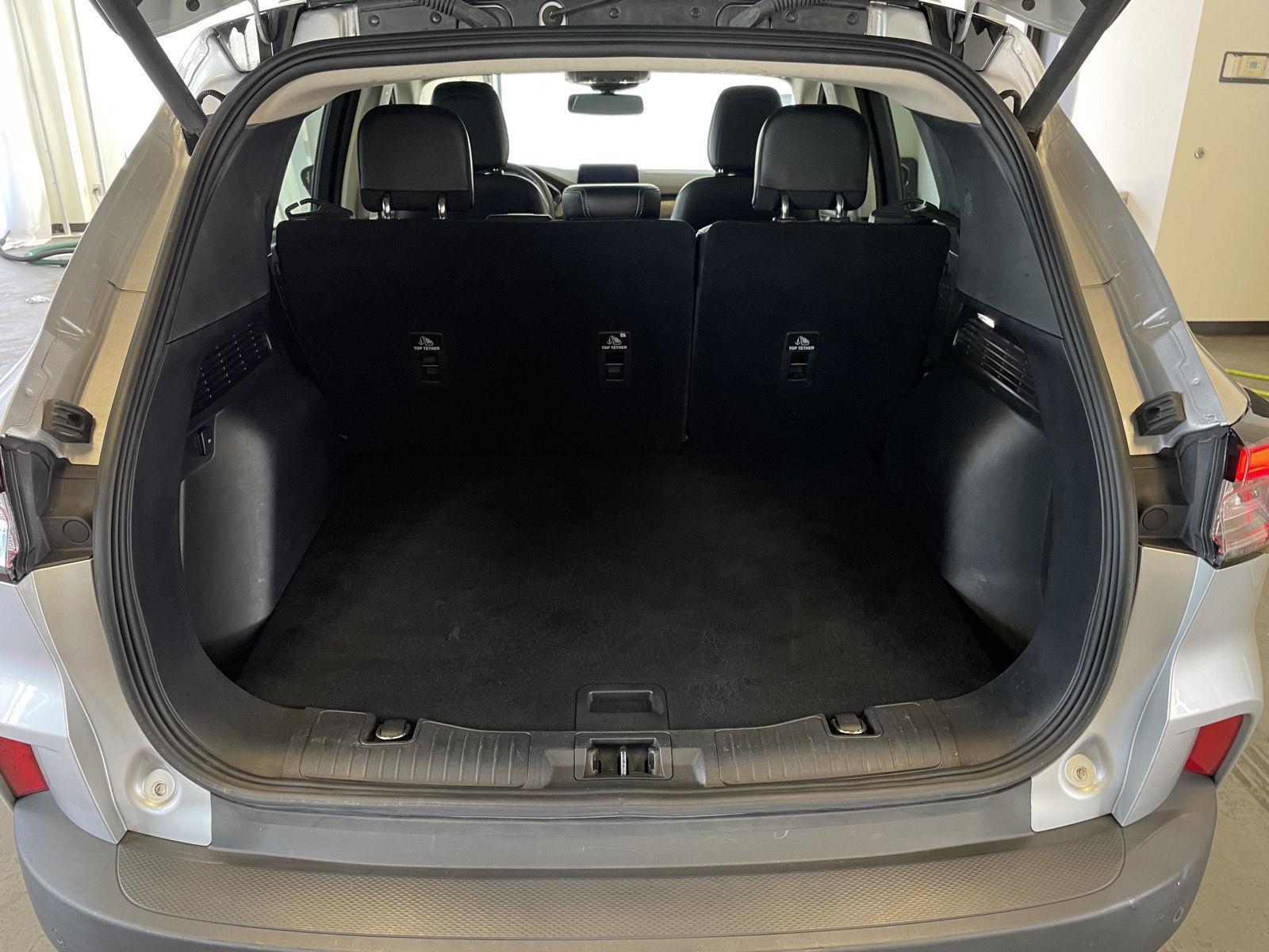 Pre-Owned 2020 Ford Escape Hybrid for sale in St. Joseph MO