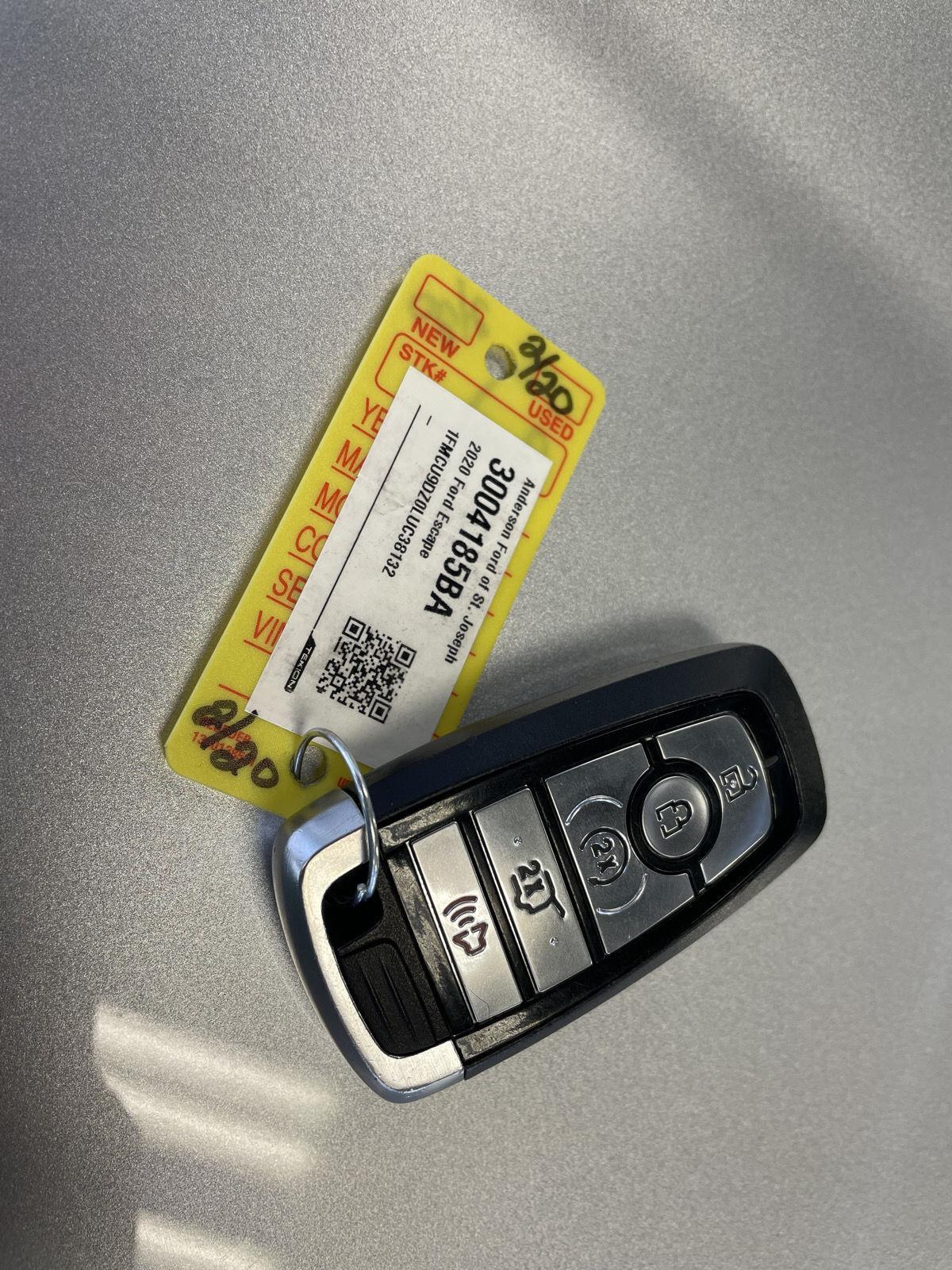 Pre-Owned 2020 Ford Escape Hybrid for sale in St. Joseph MO