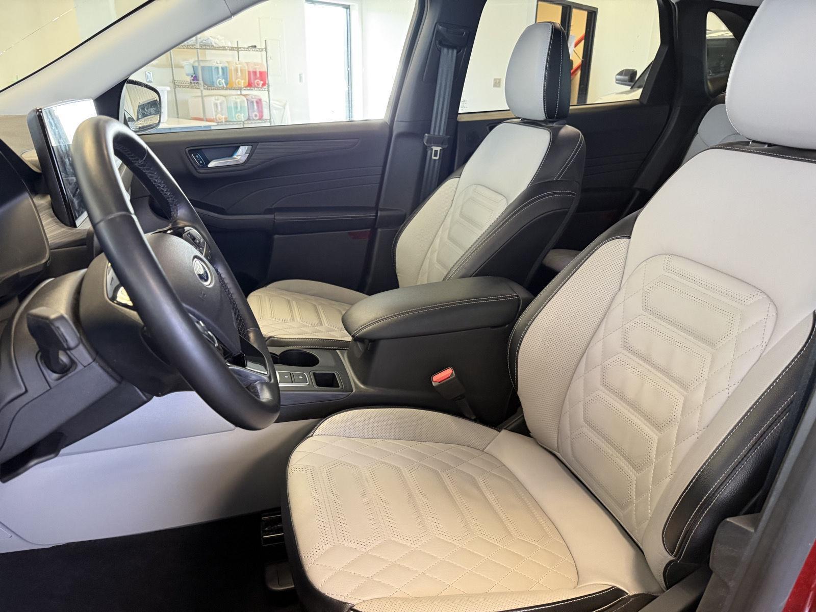 Pre-Owned 2024 Ford Escape for sale in St. Joseph MO