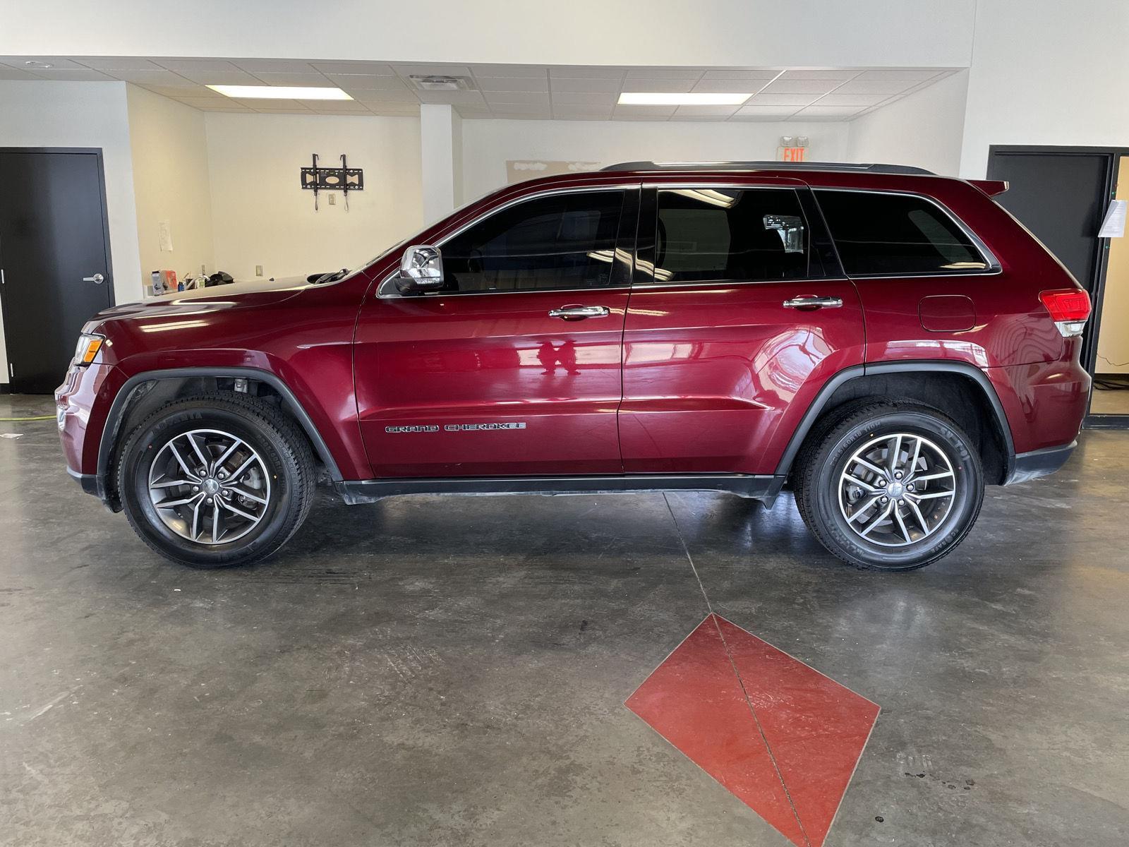 Used 2017 Jeep Grand Cherokee for sale in St. Joseph MO
