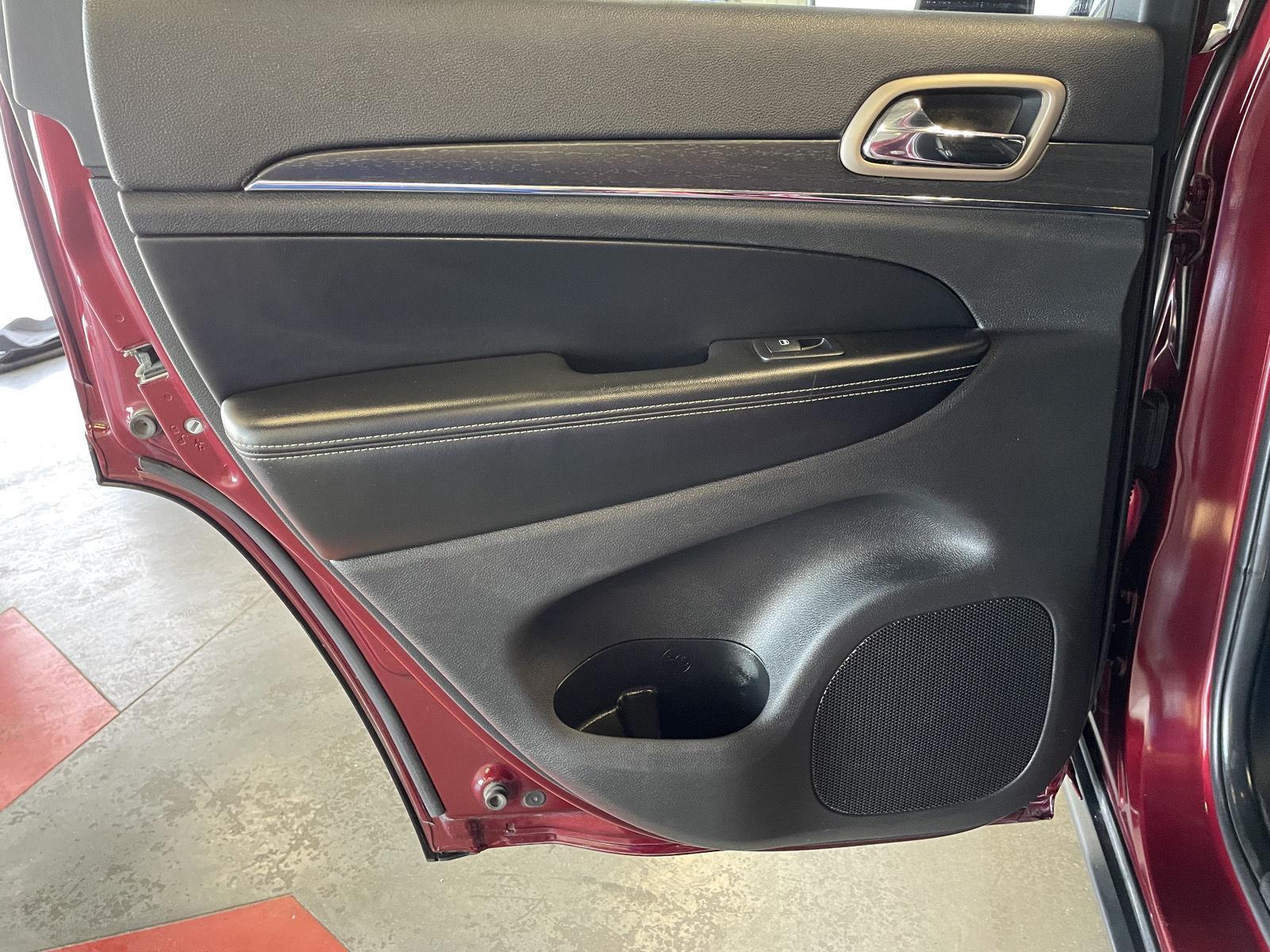 Used 2017 Jeep Grand Cherokee for sale in St. Joseph MO