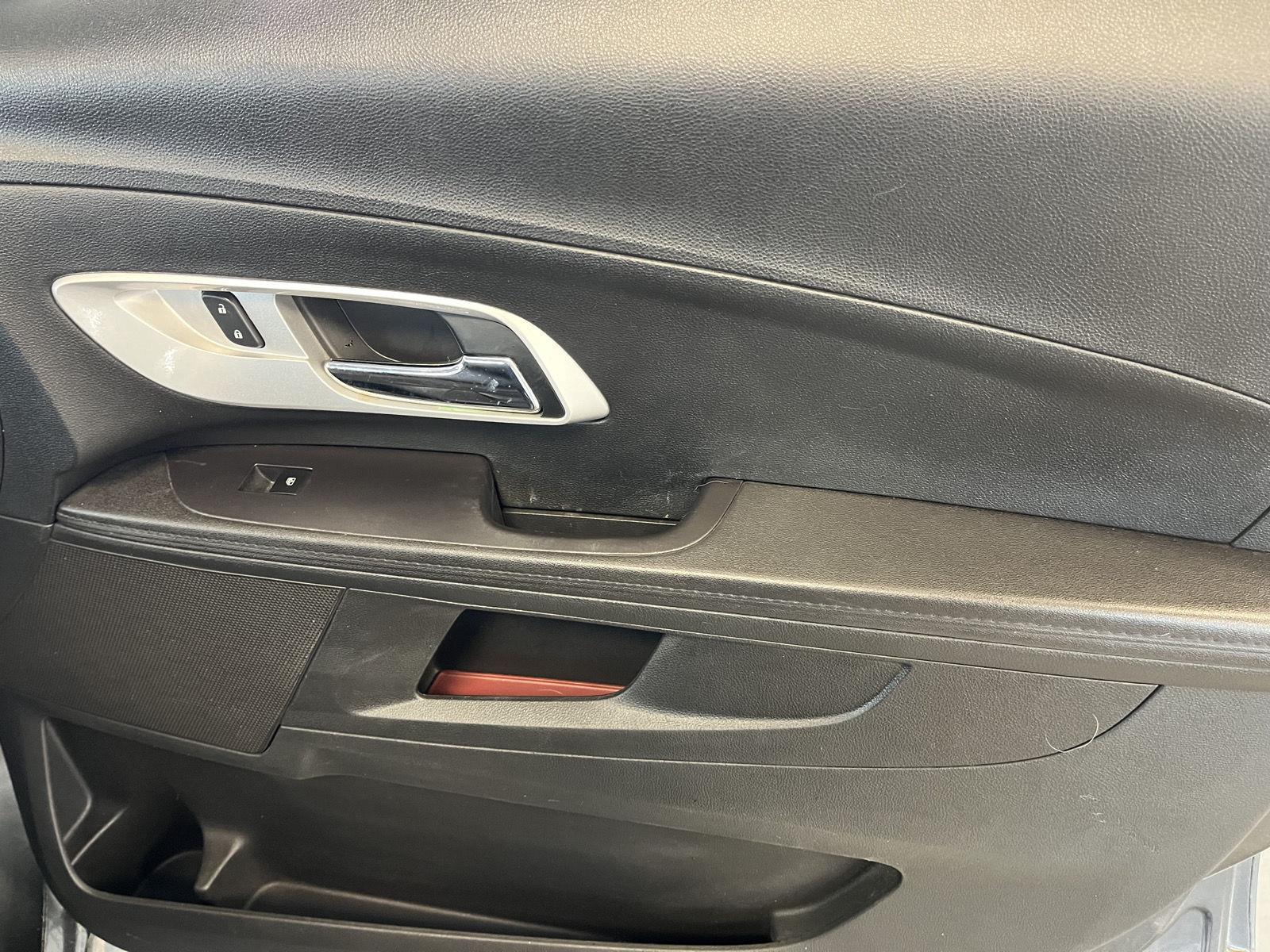 Used 2017 Chevrolet Equinox for sale in St. Joseph MO