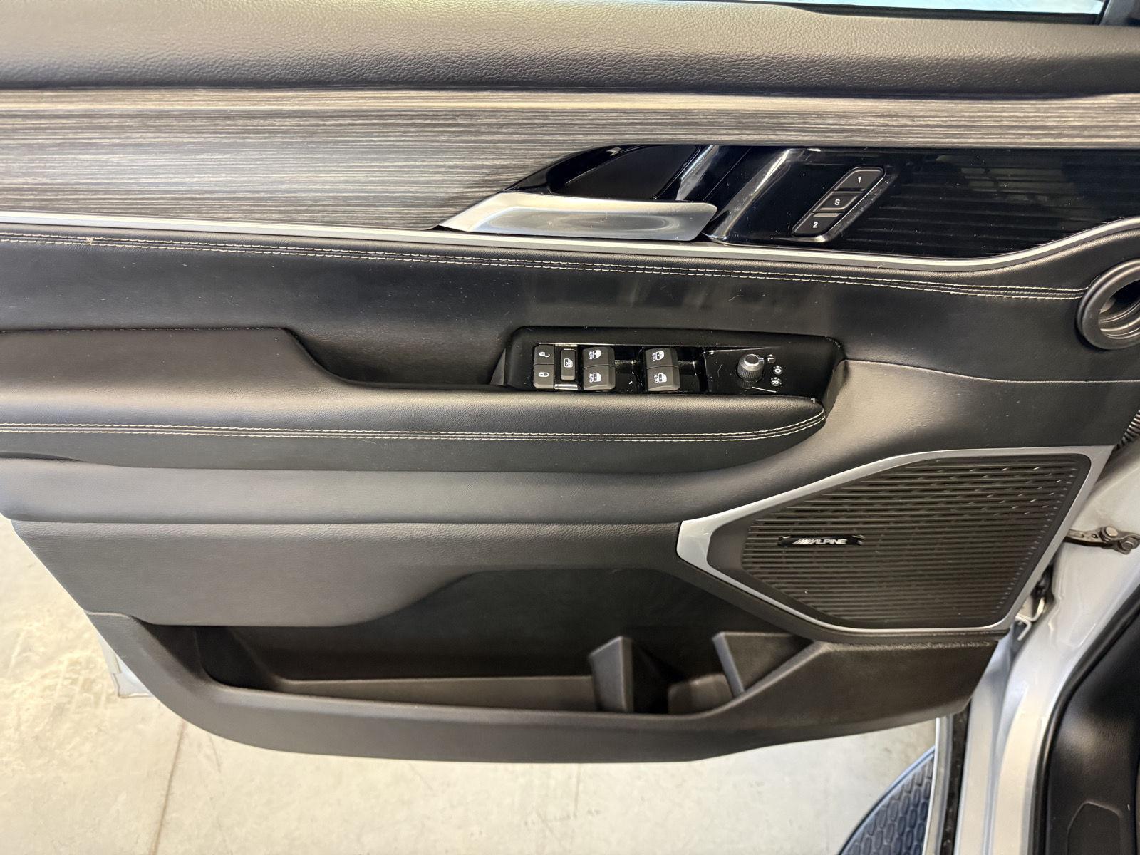 Used 2024 Jeep Wagoneer for sale in St. Joseph MO