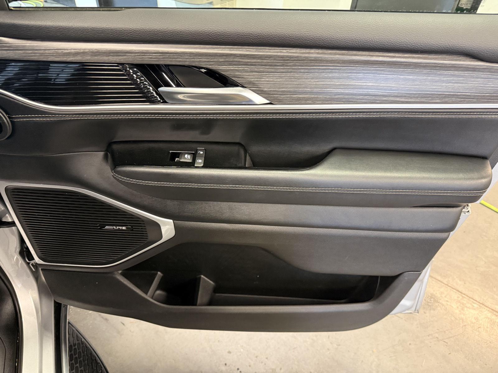 Used 2024 Jeep Wagoneer for sale in St. Joseph MO