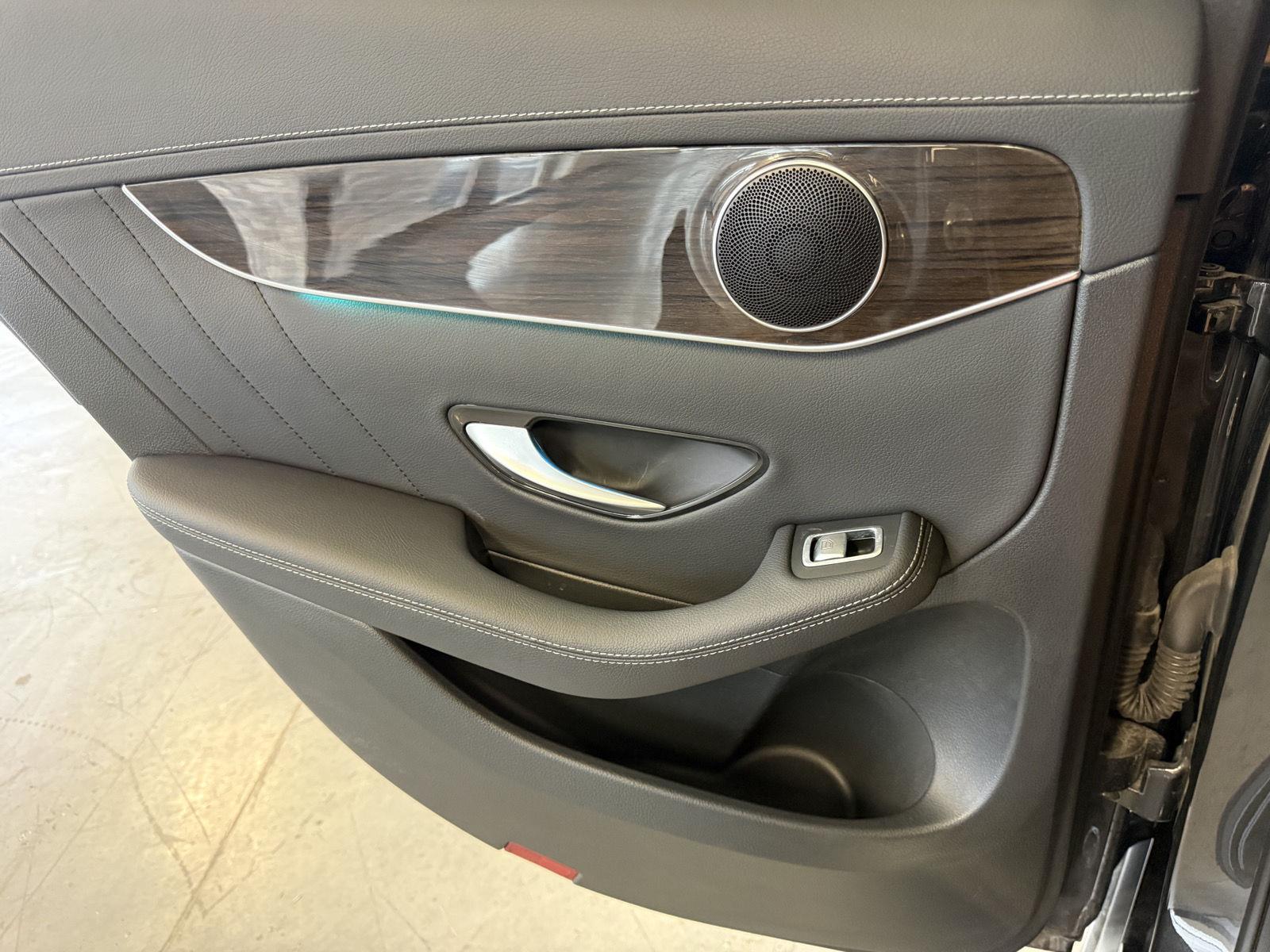 Used 2022 Mercedes-Benz GLC for sale in St. Joseph MO