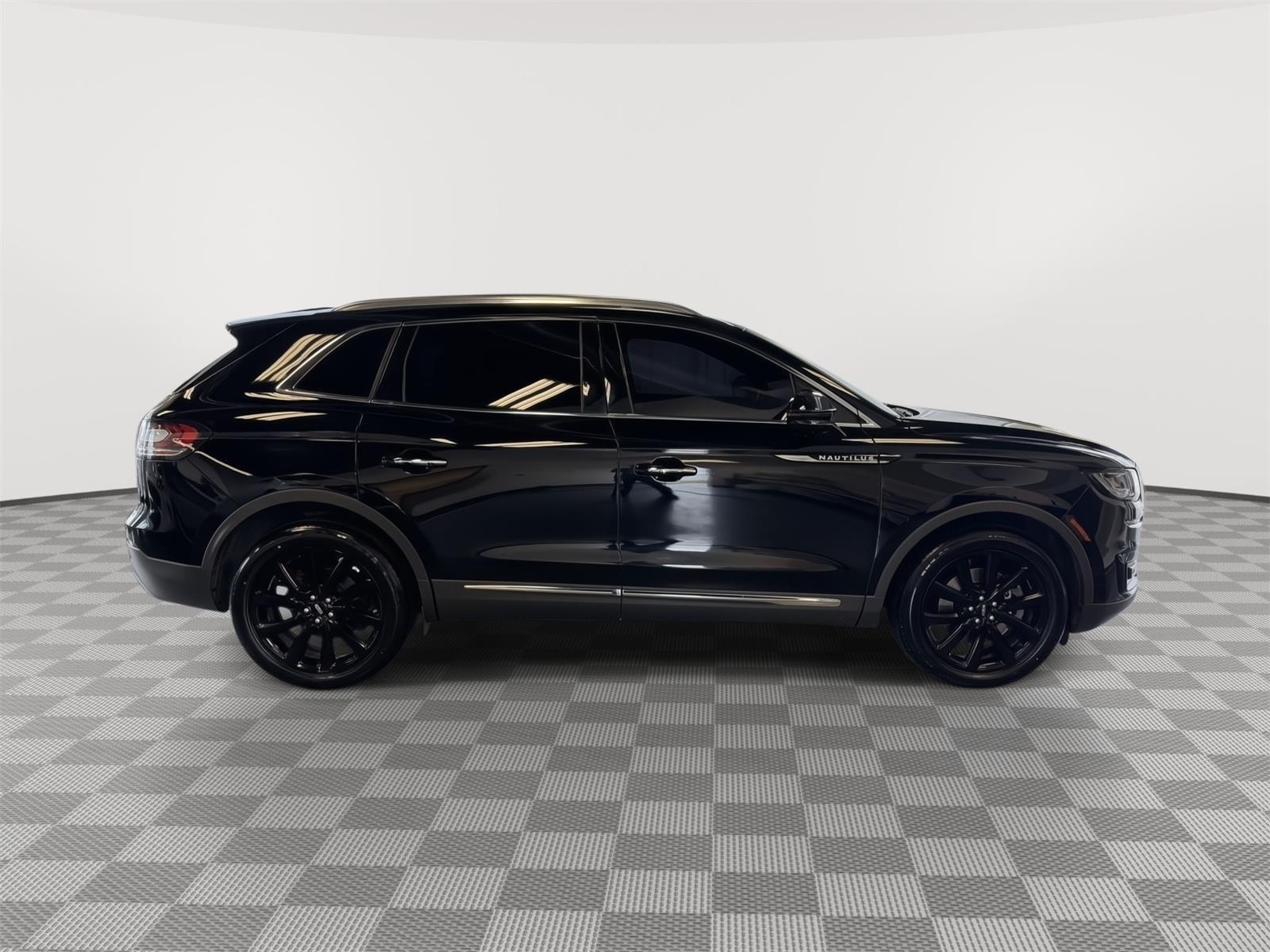 Used 2020 Lincoln Nautilus for sale in St. Joseph MO