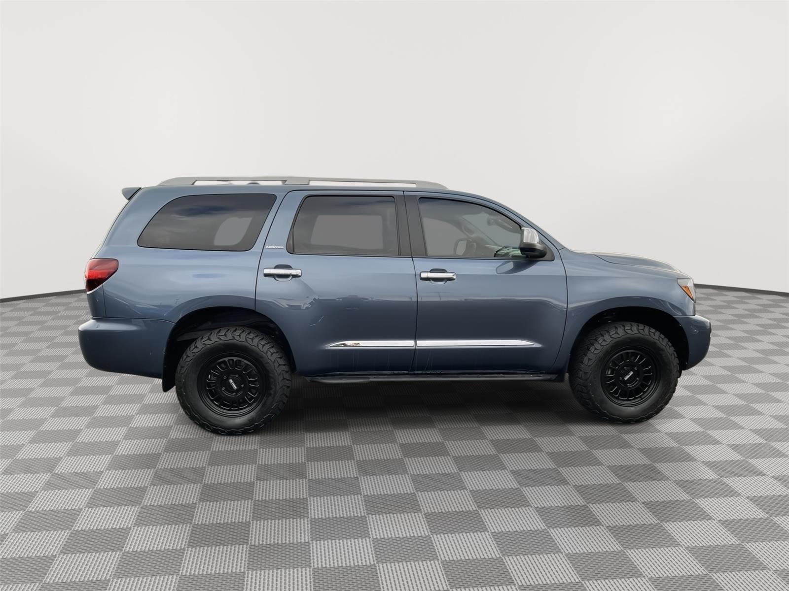 Used 2018 Toyota Sequoia for sale in St. Joseph MO