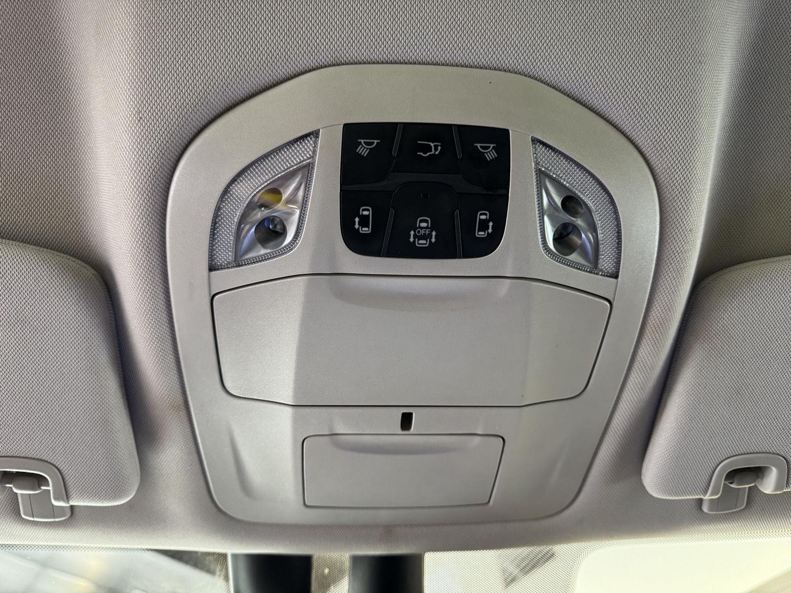 Used 2022 Chrysler Pacifica for sale in St. Joseph MO