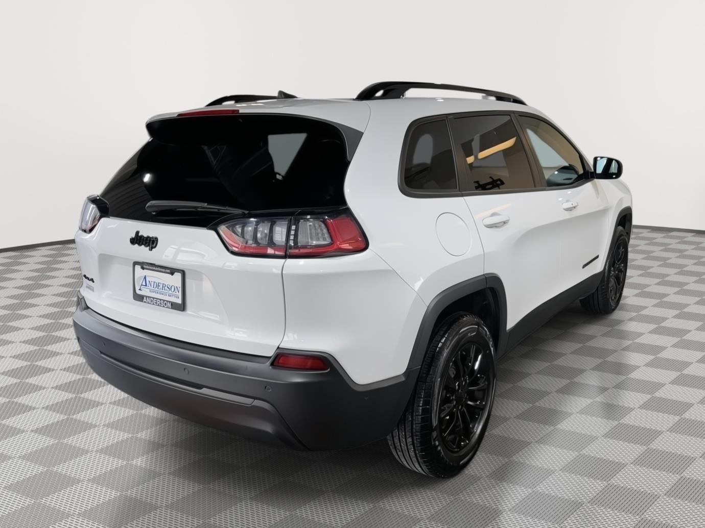Used 2023 Jeep Cherokee for sale in St. Joseph MO