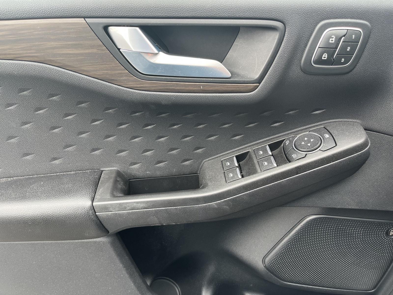 Used 2020 Ford Escape Hybrid for sale in St. Joseph MO