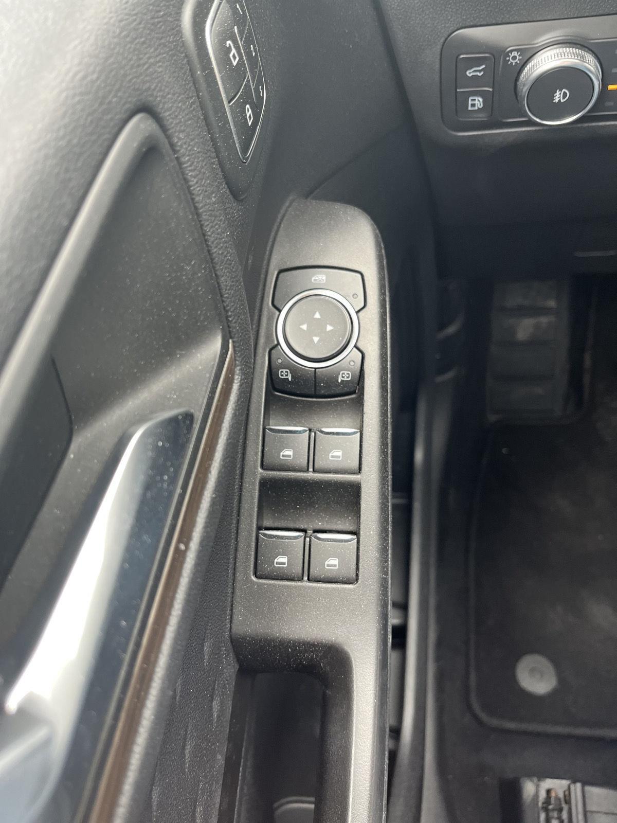 Used 2020 Ford Escape Hybrid for sale in St. Joseph MO