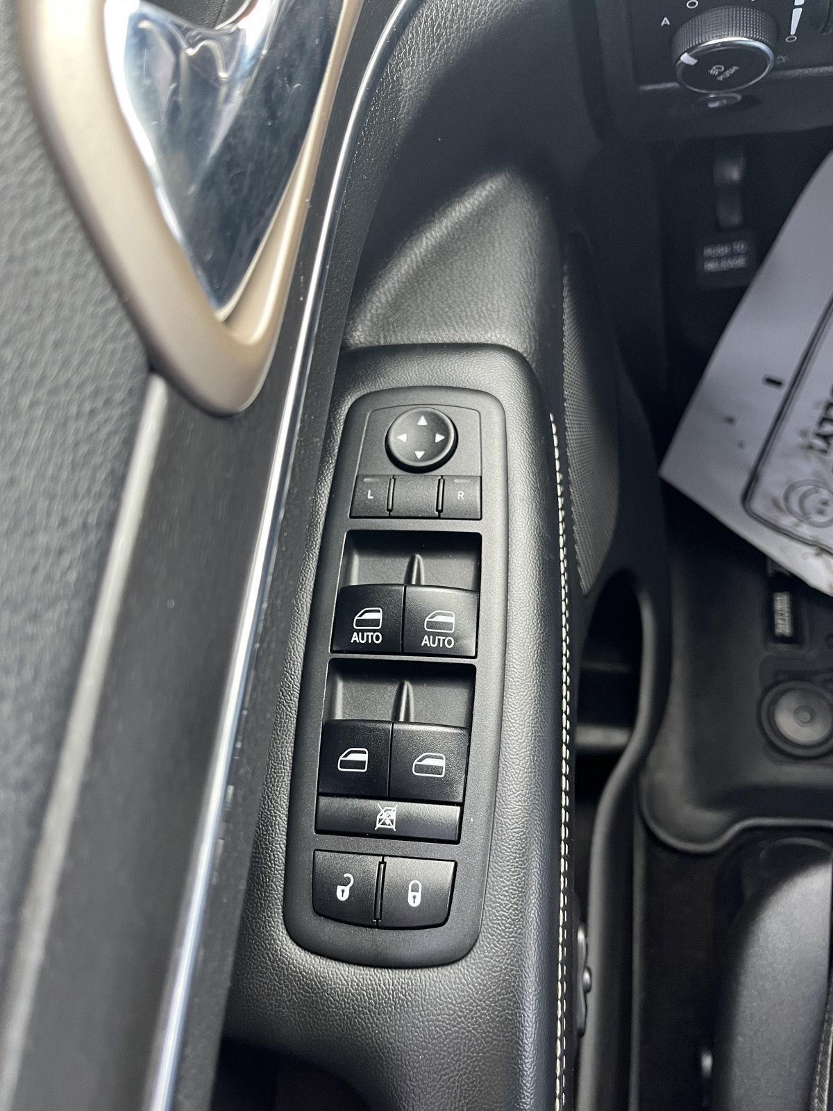 Used 2017 Jeep Grand Cherokee for sale in St. Joseph MO