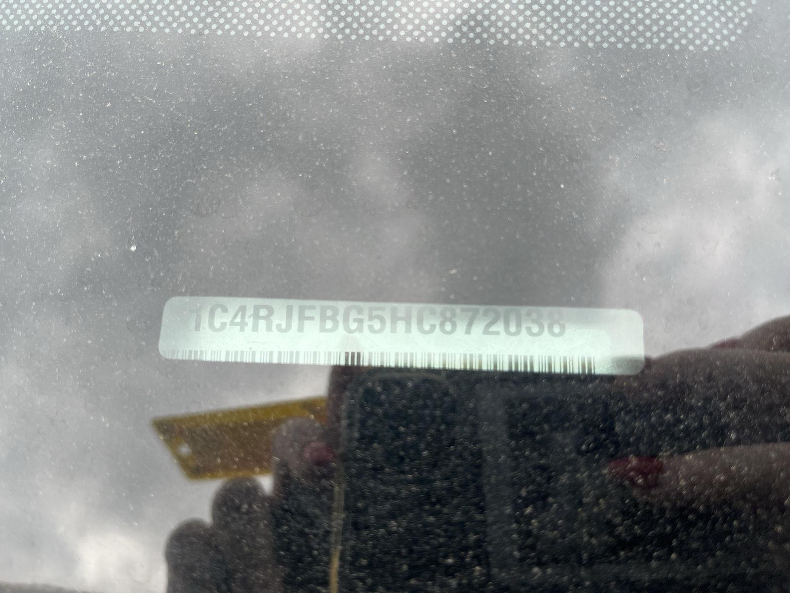 Used 2017 Jeep Grand Cherokee for sale in St. Joseph MO