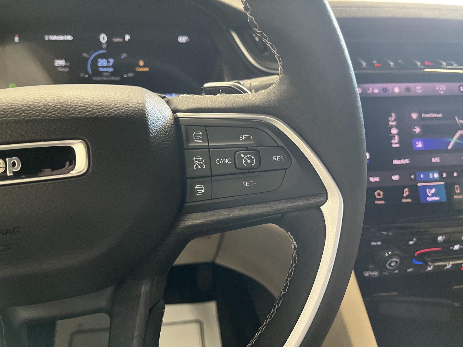 Used 2025 Jeep Grand Cherokee for sale in St. Joseph MO