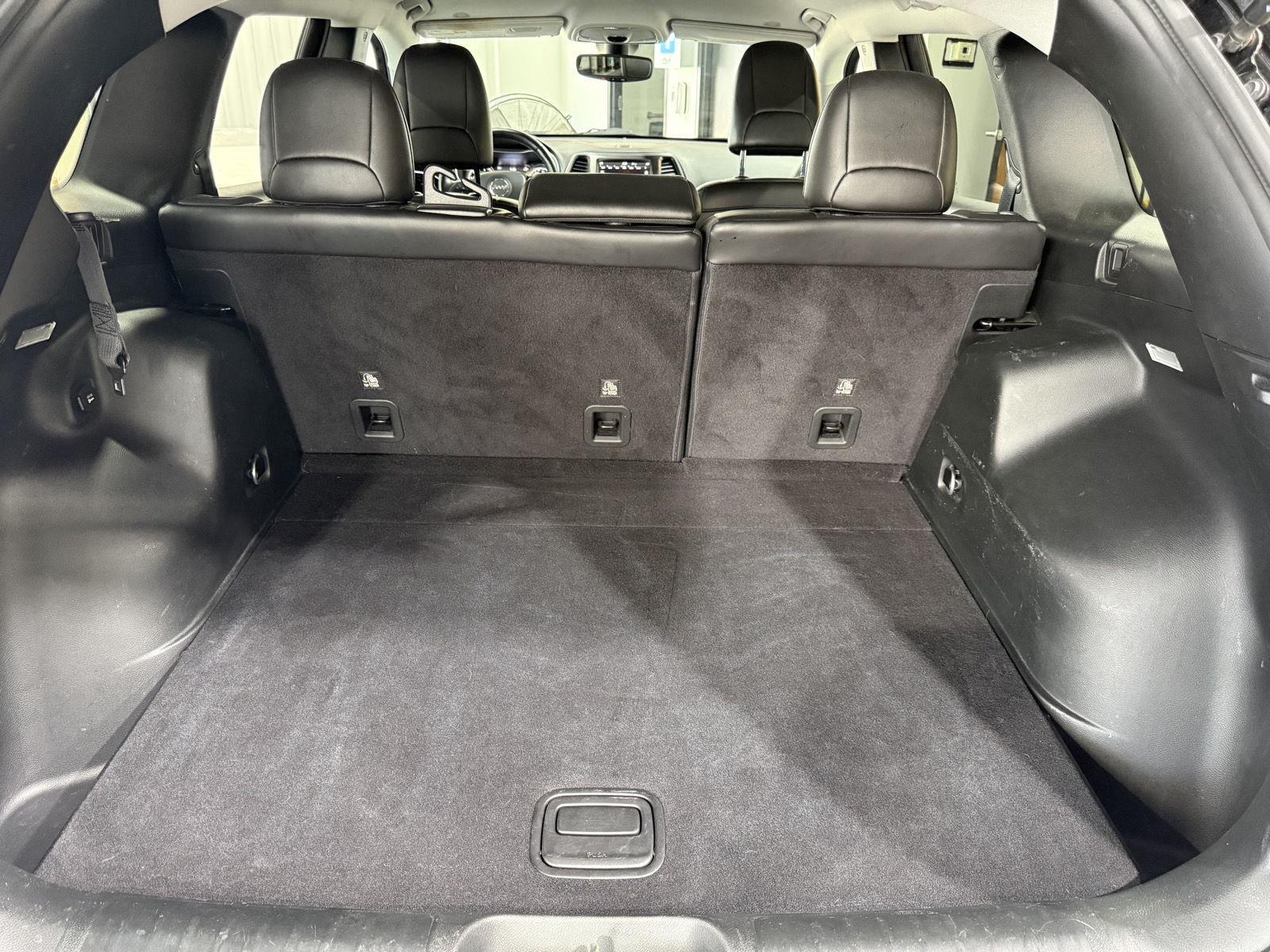 Used 2019 Jeep Cherokee for sale in St. Joseph MO