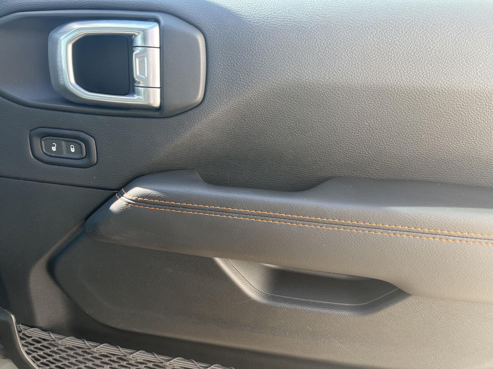 Used 2021 Jeep Gladiator for sale in St. Joseph MO