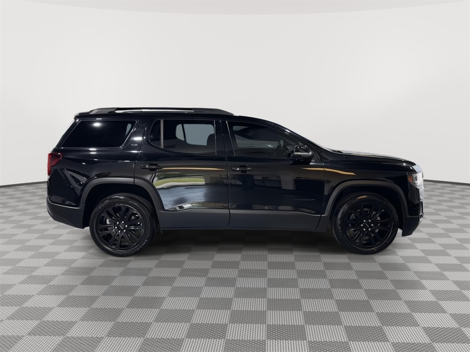 Used 2022 GMC Acadia for sale in St. Joseph MO