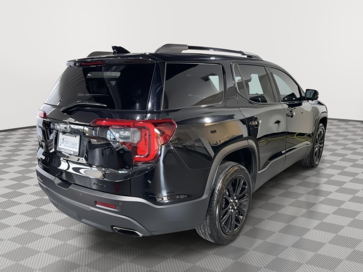 Used 2022 GMC Acadia for sale in St. Joseph MO