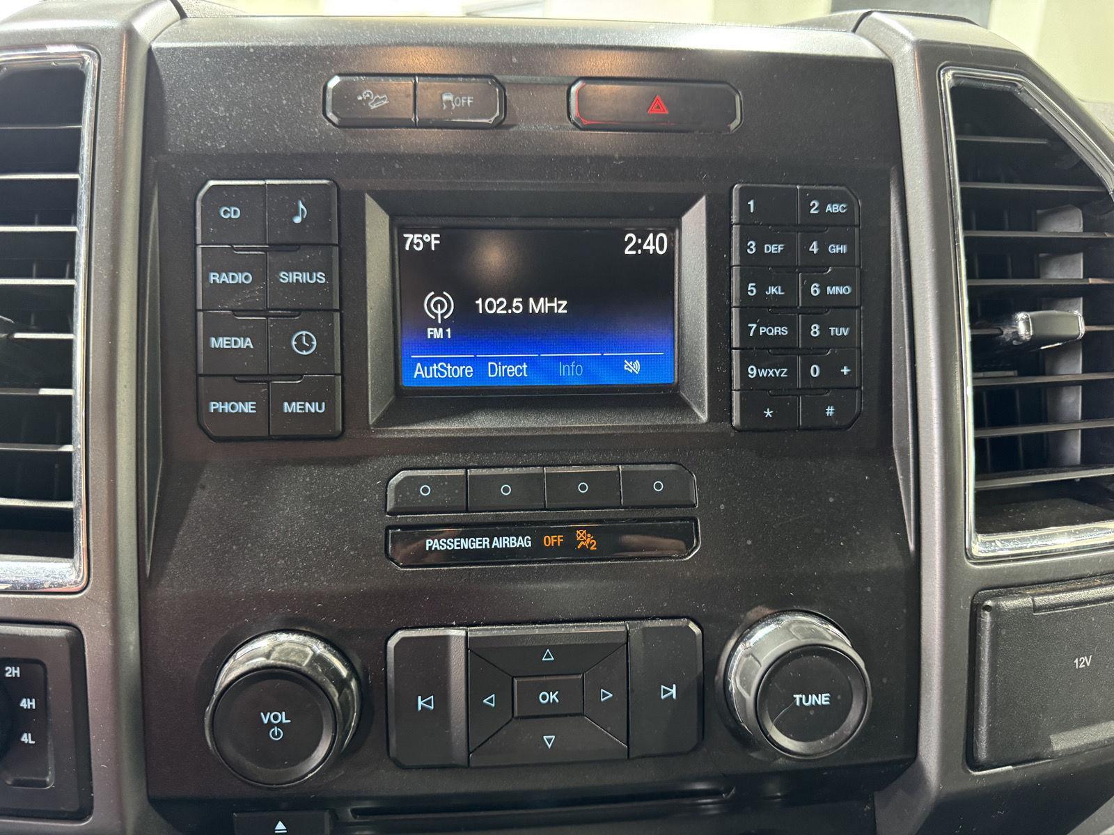 Vehicle photo 22