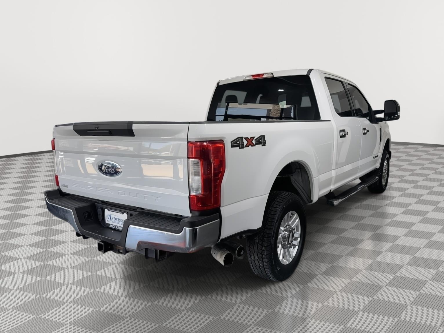 Pre-Owned 2017 Ford Super Duty F-250 for sale in St. Joseph MO