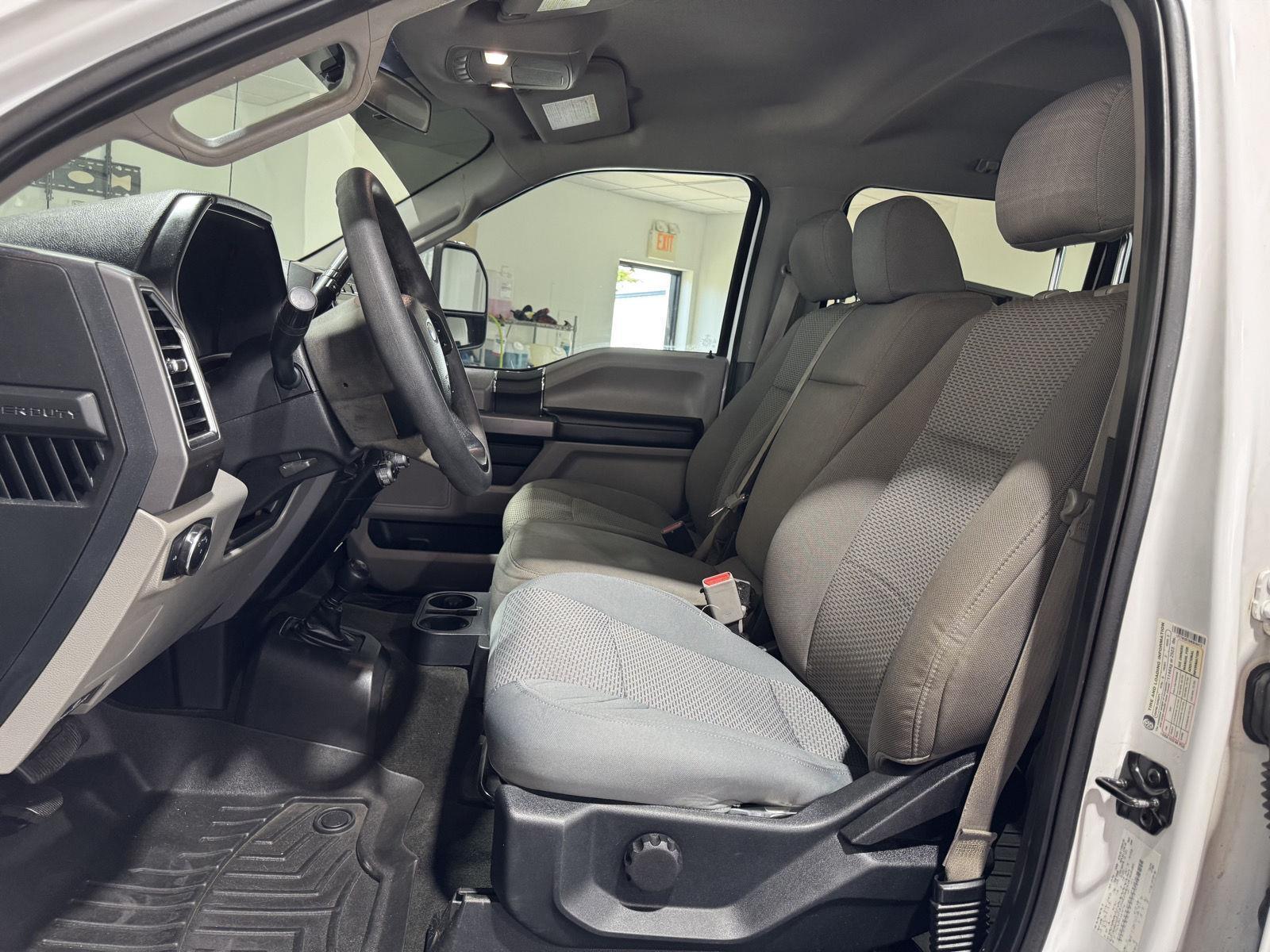 Pre-Owned 2017 Ford Super Duty F-250 for sale in St. Joseph MO