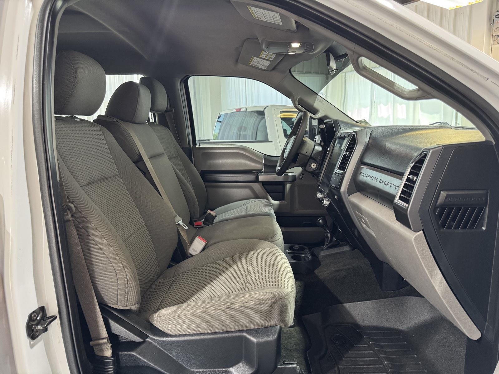 Pre-Owned 2017 Ford Super Duty F-250 for sale in St. Joseph MO
