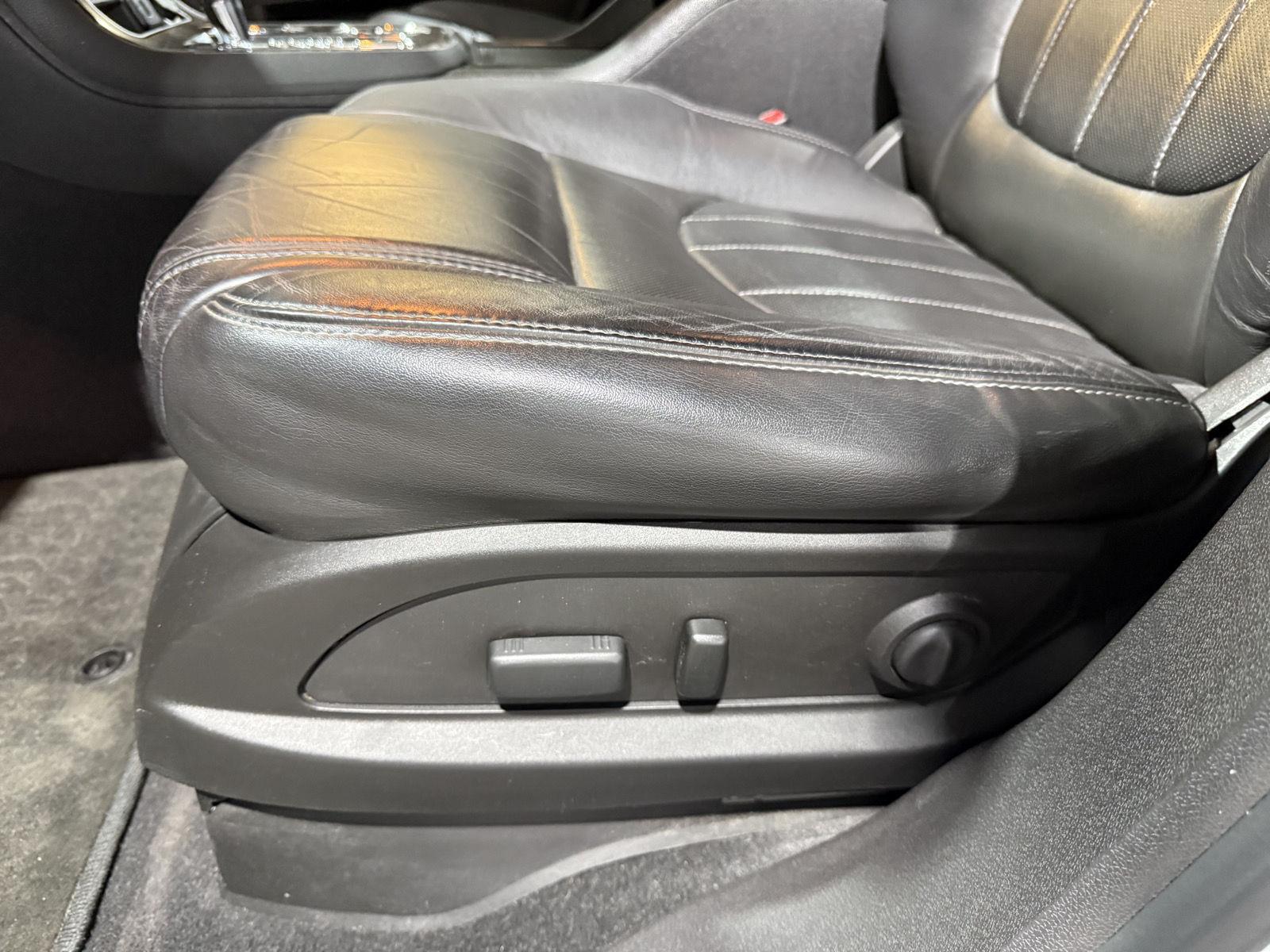 Pre-Owned 2015 GMC Acadia for sale in St. Joseph MO