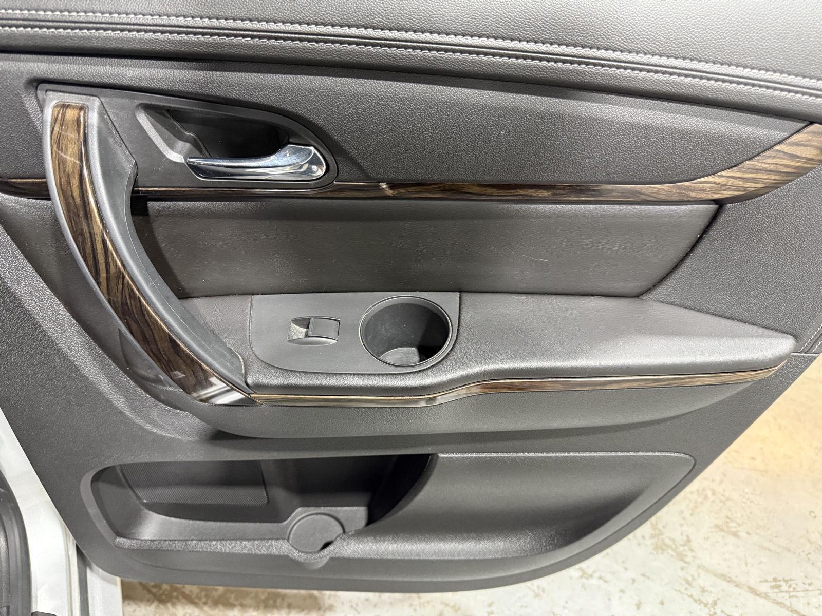 Pre-Owned 2015 GMC Acadia for sale in St. Joseph MO