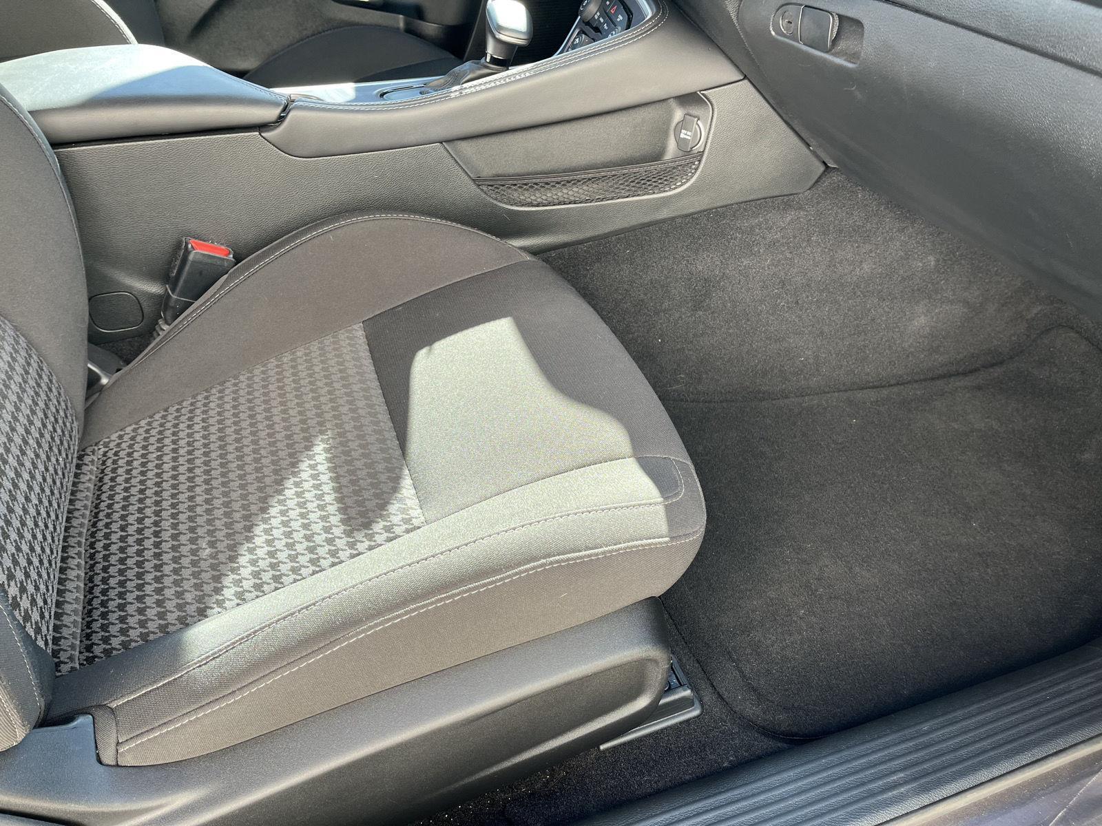 Used 2020 Dodge Challenger for sale in St. Joseph MO