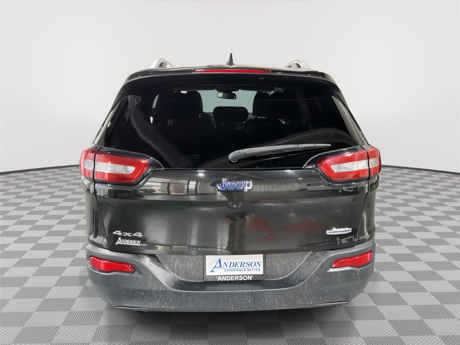 Used 2015 Jeep Cherokee for sale in St. Joseph MO