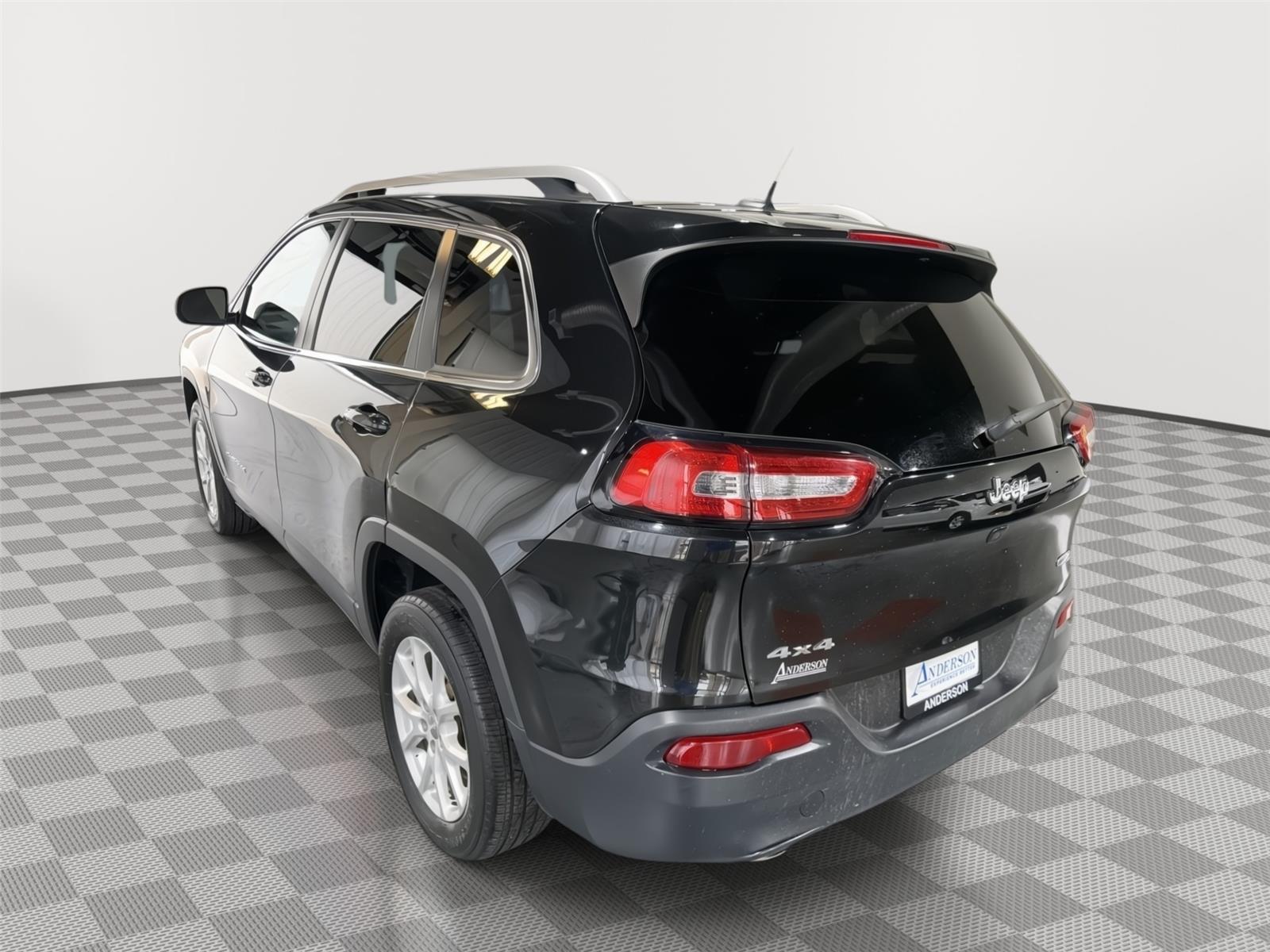 Used 2015 Jeep Cherokee for sale in St. Joseph MO