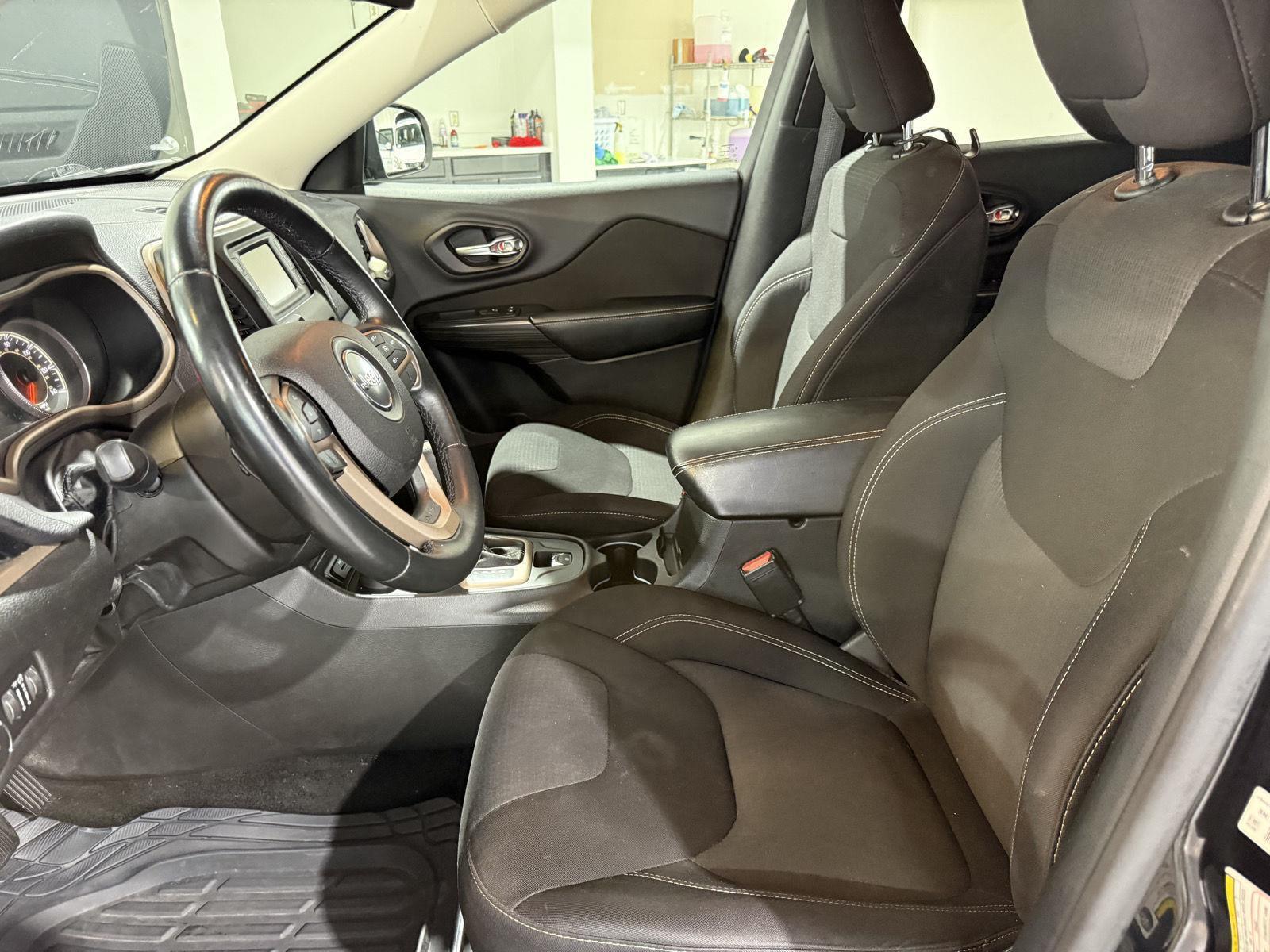 Used 2015 Jeep Cherokee for sale in St. Joseph MO