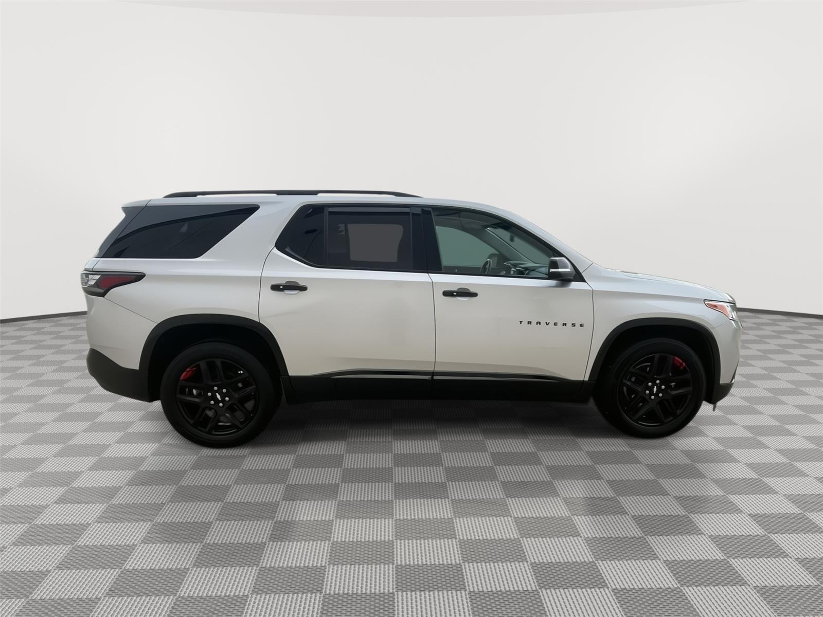 Used 2021 Chevrolet Traverse for sale in St. Joseph MO