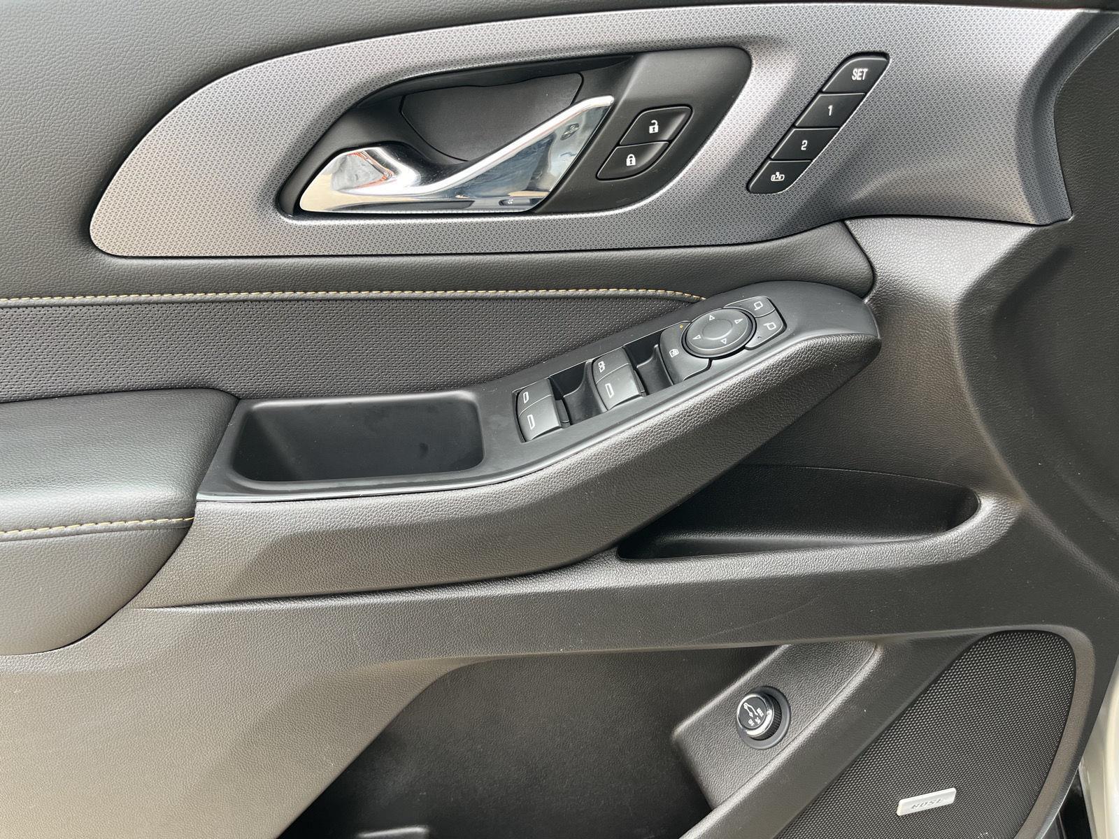 Used 2021 Chevrolet Traverse for sale in St. Joseph MO